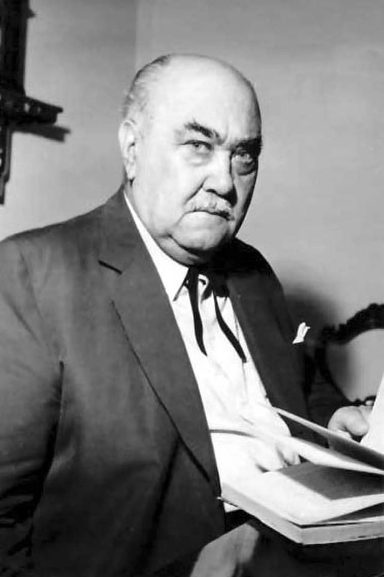 Porträt von Arturo Jauretche (1901–1974) – Gedenkseite