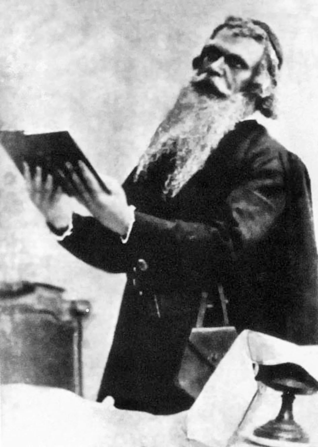 Porträt von Pawel Alexejewitsch Porai-Koschiz (1863–1904) – Gedenkseite