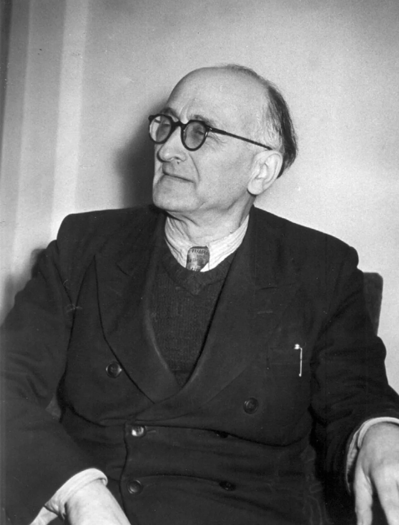 Portrait of Pavle Ingorokva (1893–1983) – memorial page