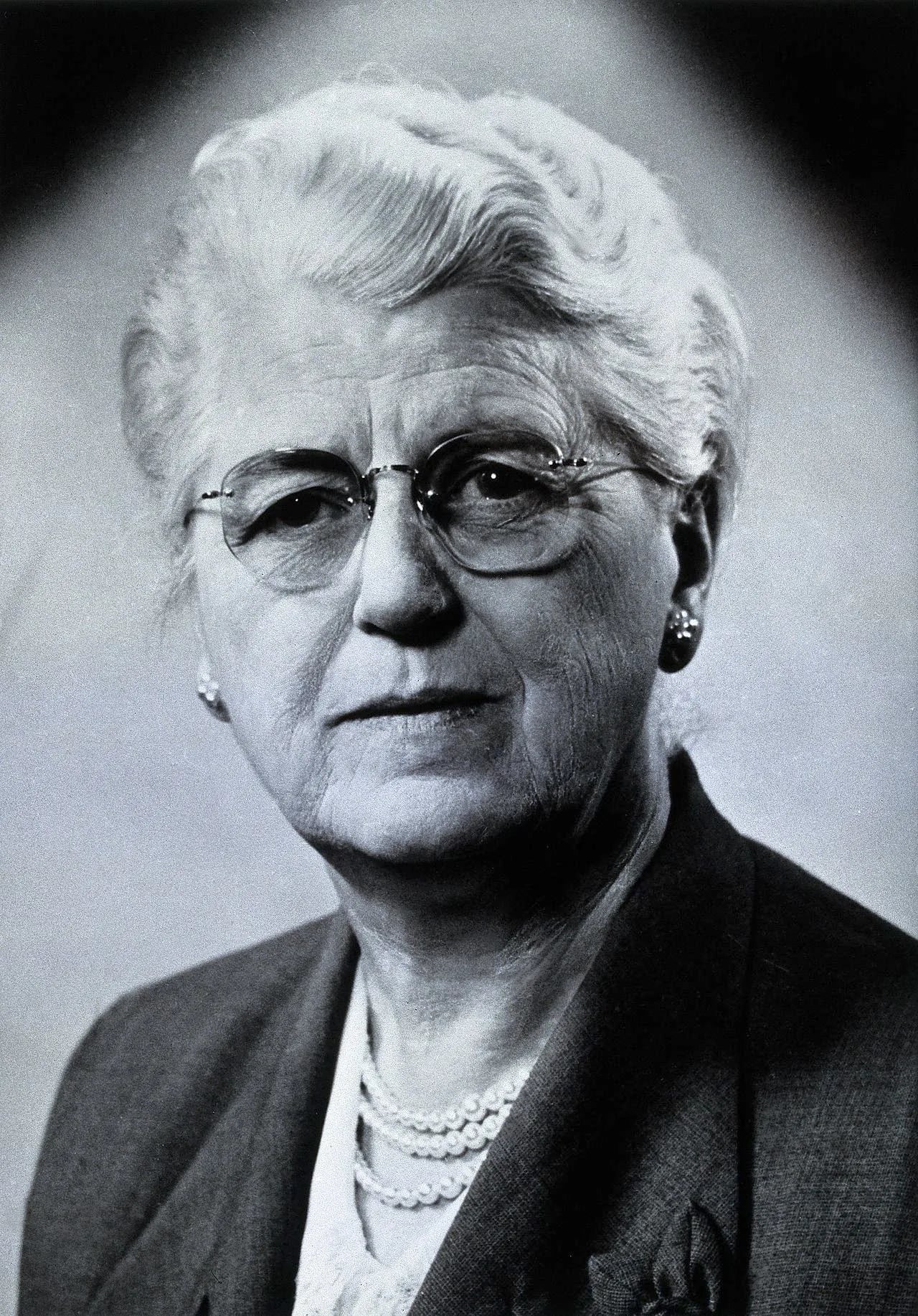Porträt von Pearl Kendrick (1890–1980) – Gedenkseite