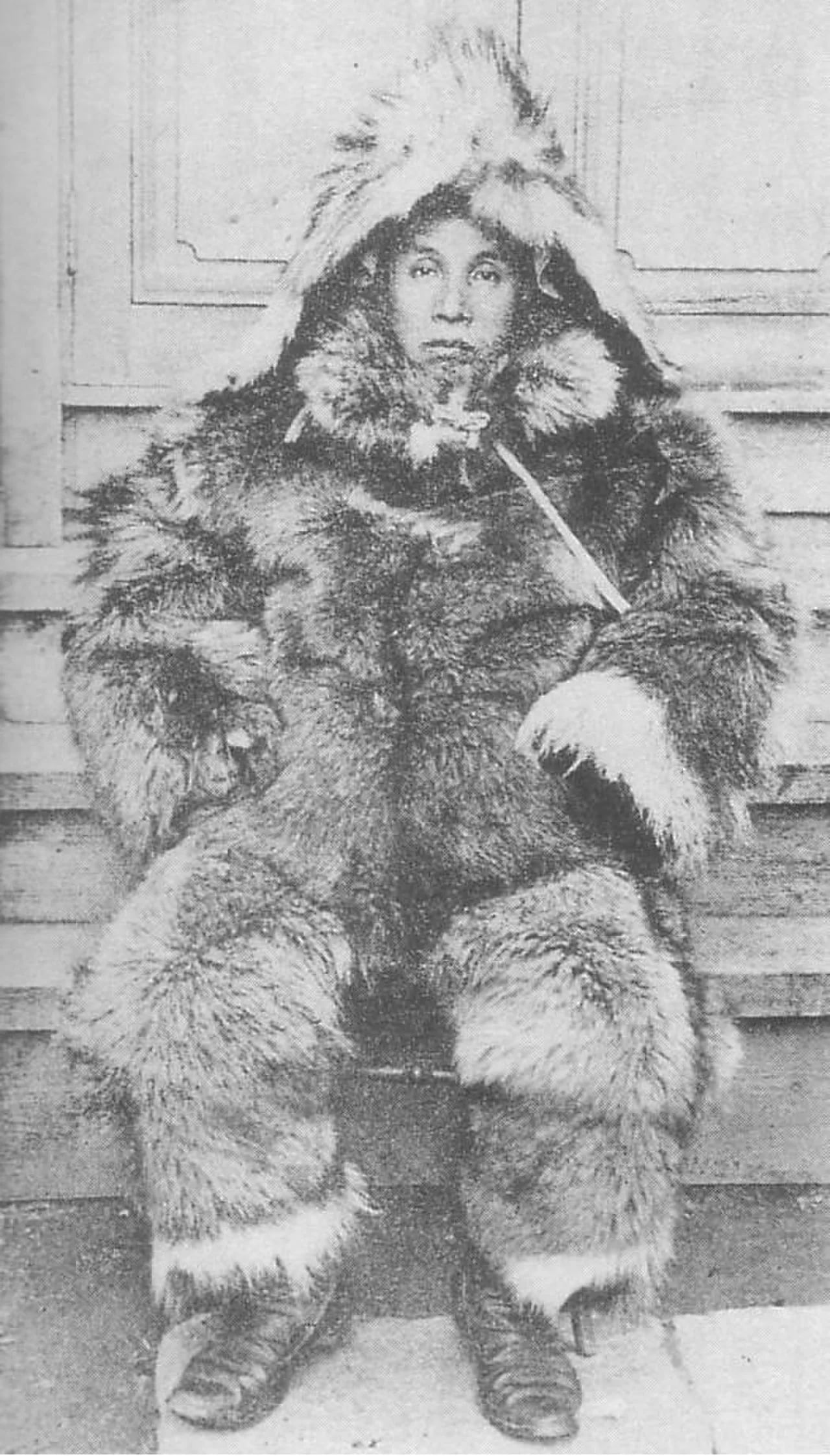 Portrait of Shirase Nobu (1861–1946) – memorial page