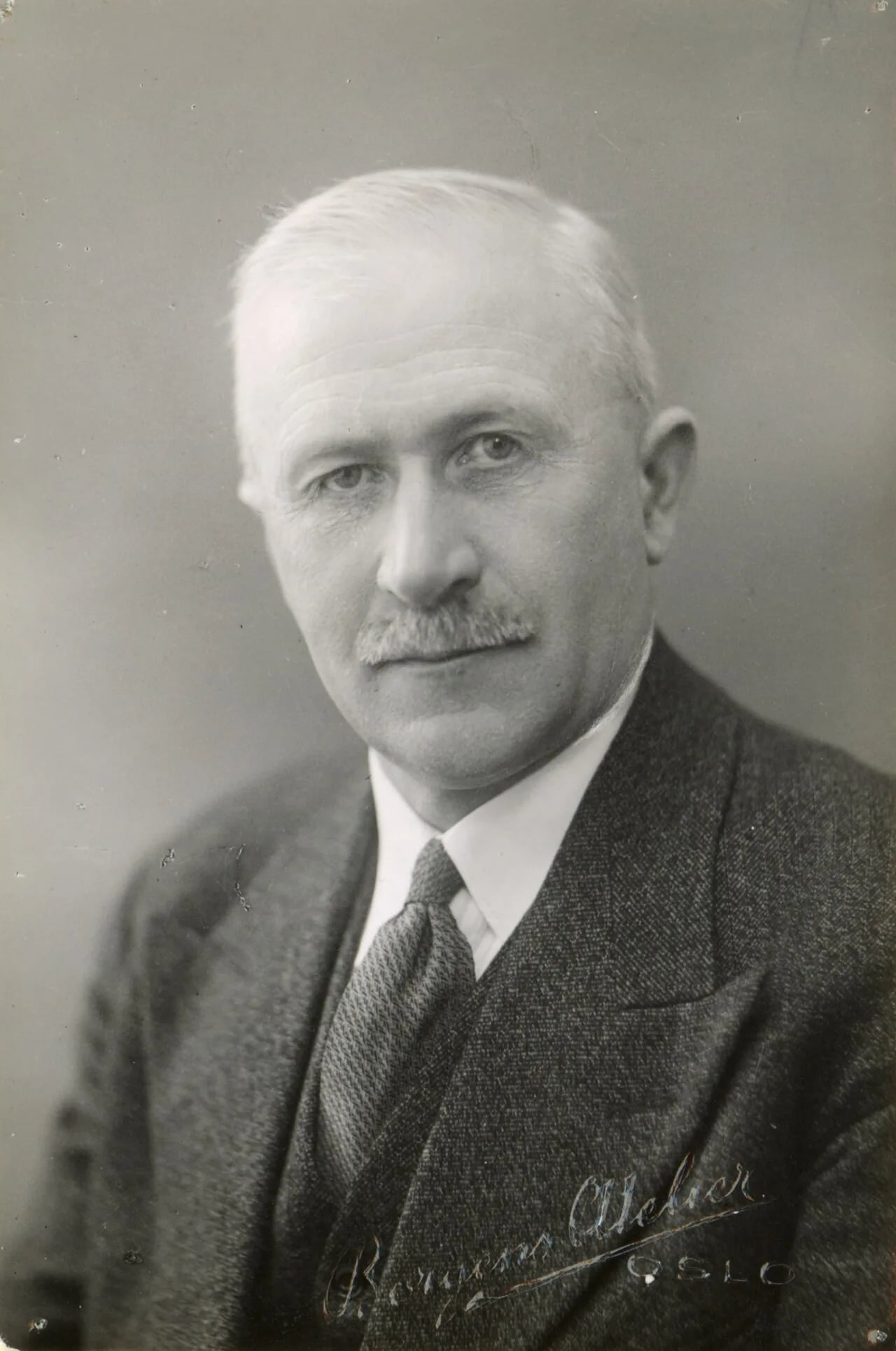 Portrait of Peder Alsvik (1882–1964) – memorial page