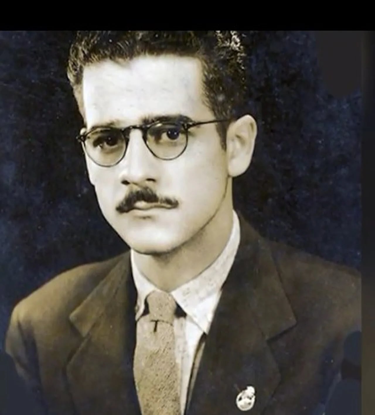 Porträt von Pedro Geoffroy Rivas (1908–1979) – Gedenkseite