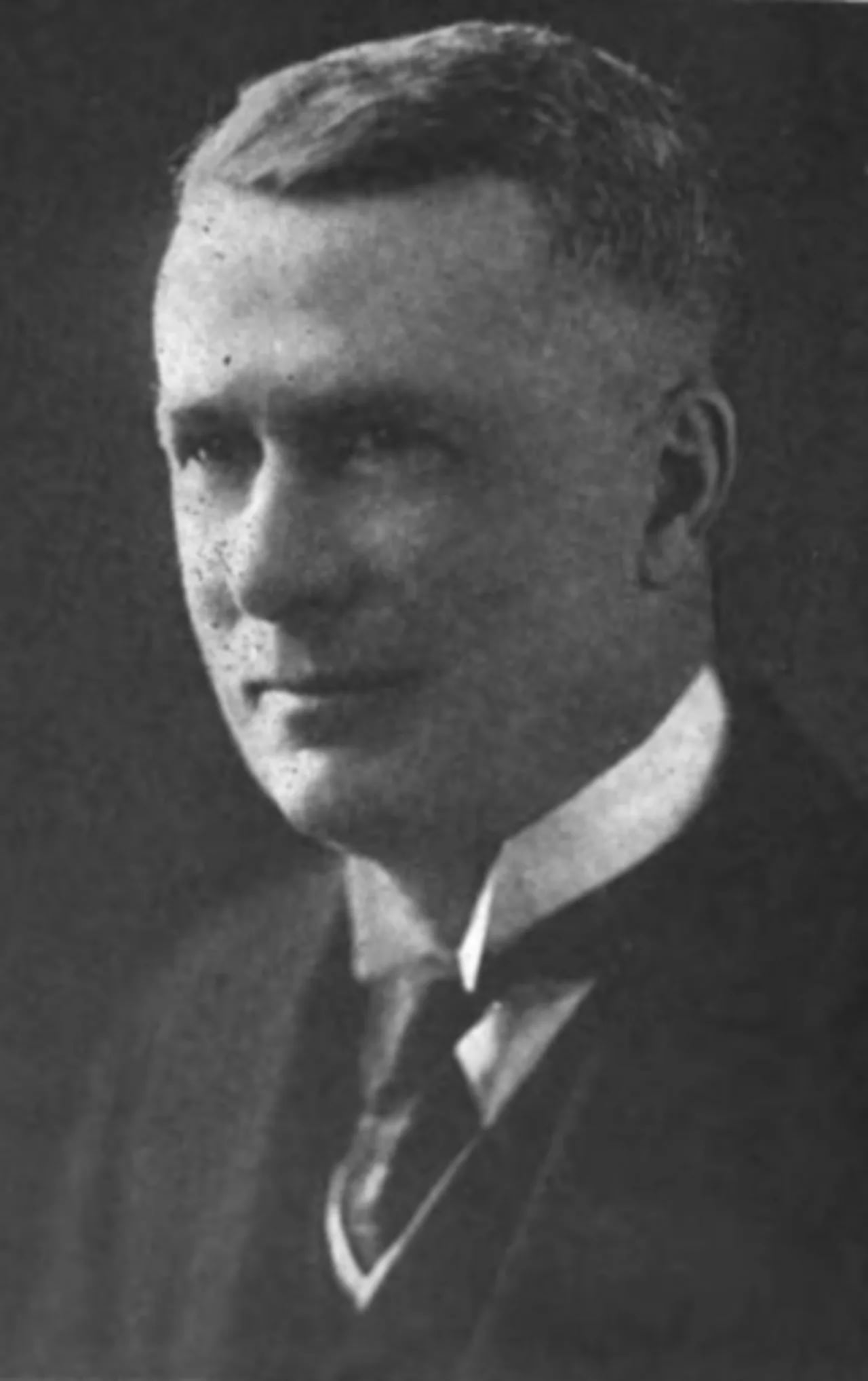 Portrait of Percy McCuaig Anderson (1879–1948) – memorial page