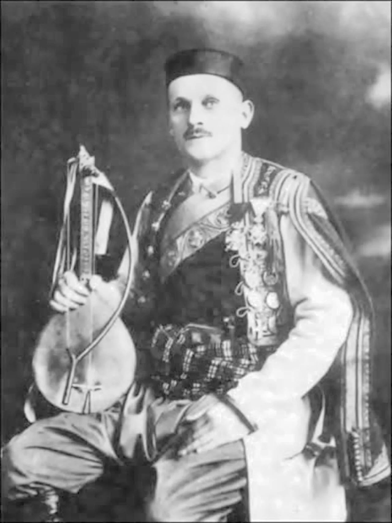 Portrait of Petar Perunović (1880–1952) – memorial page