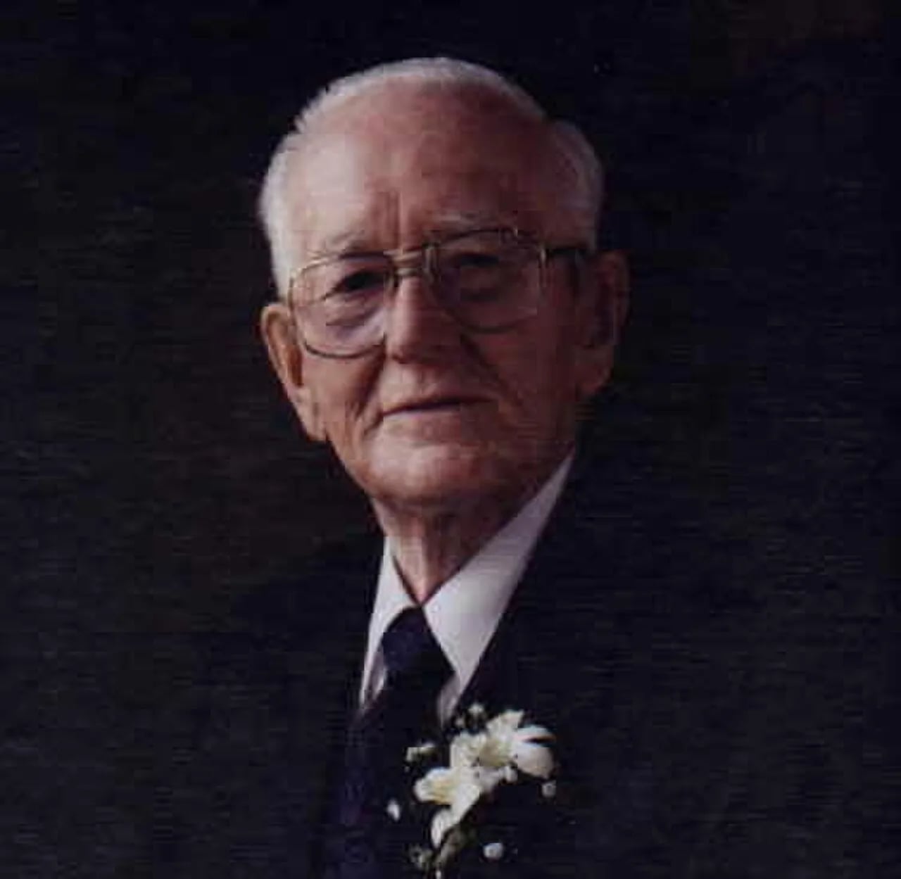 Portrait of Peter Pakosh (1911–1999) – memorial page