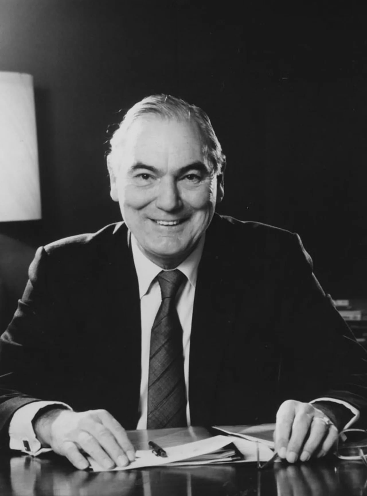 Portrait of Peter Parker (1924–2002) – memorial page