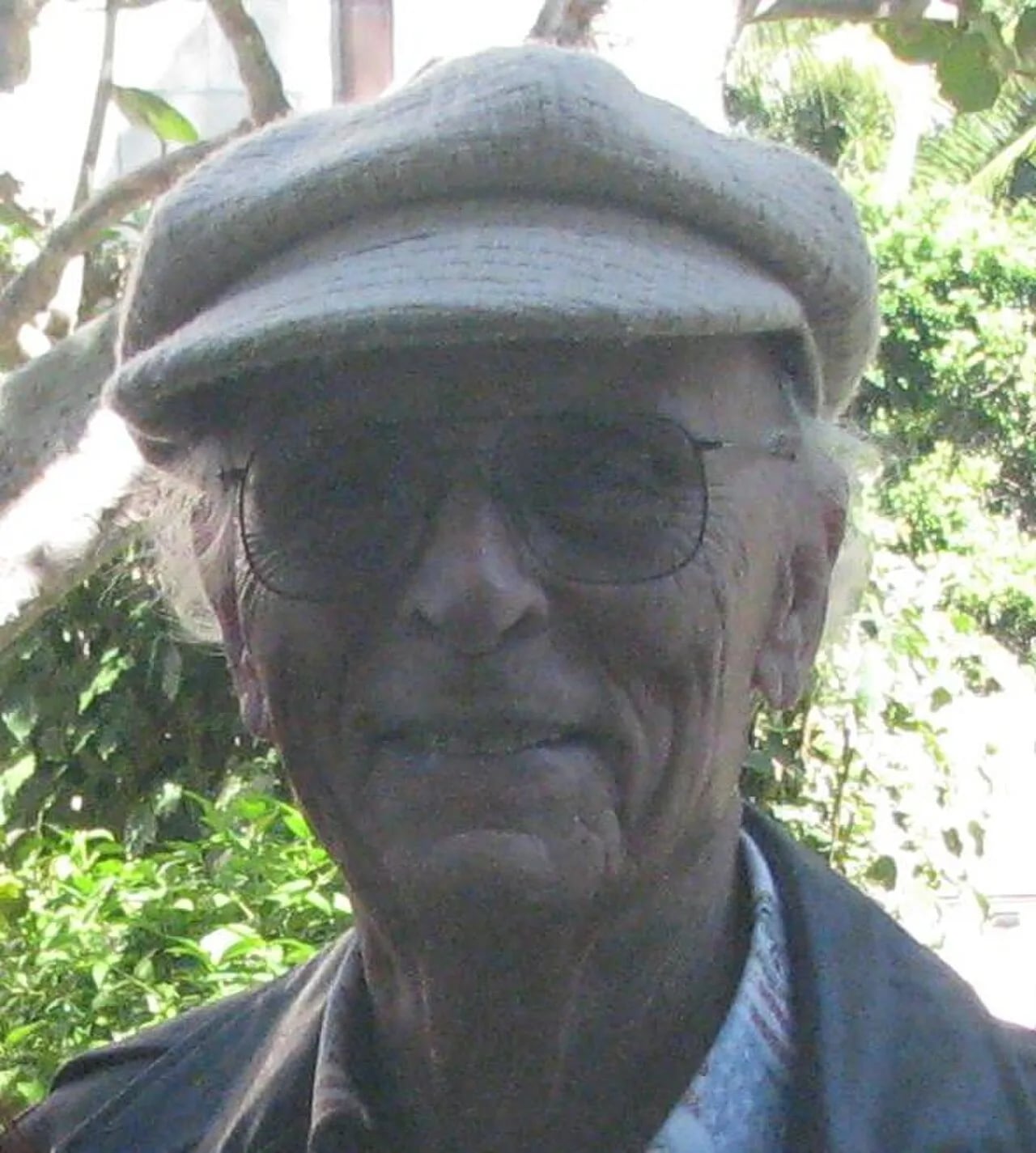 Portrait of Peter Thomas (1924–2016) – memorial page