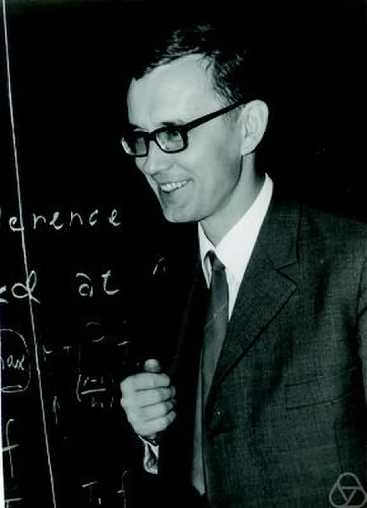 Portrait of Petr Mandl (1933–2012) – memorial page