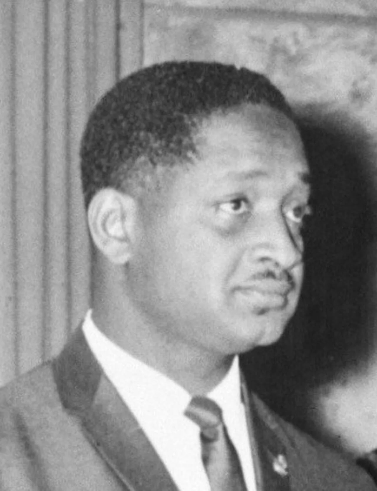 Porträt von Forbes Burnham (1923–1985) – Gedenkseite