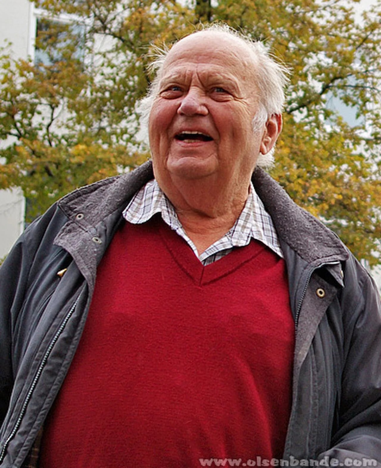 Porträt von Ove Verner Hansen (1932–2016) – Gedenkseite