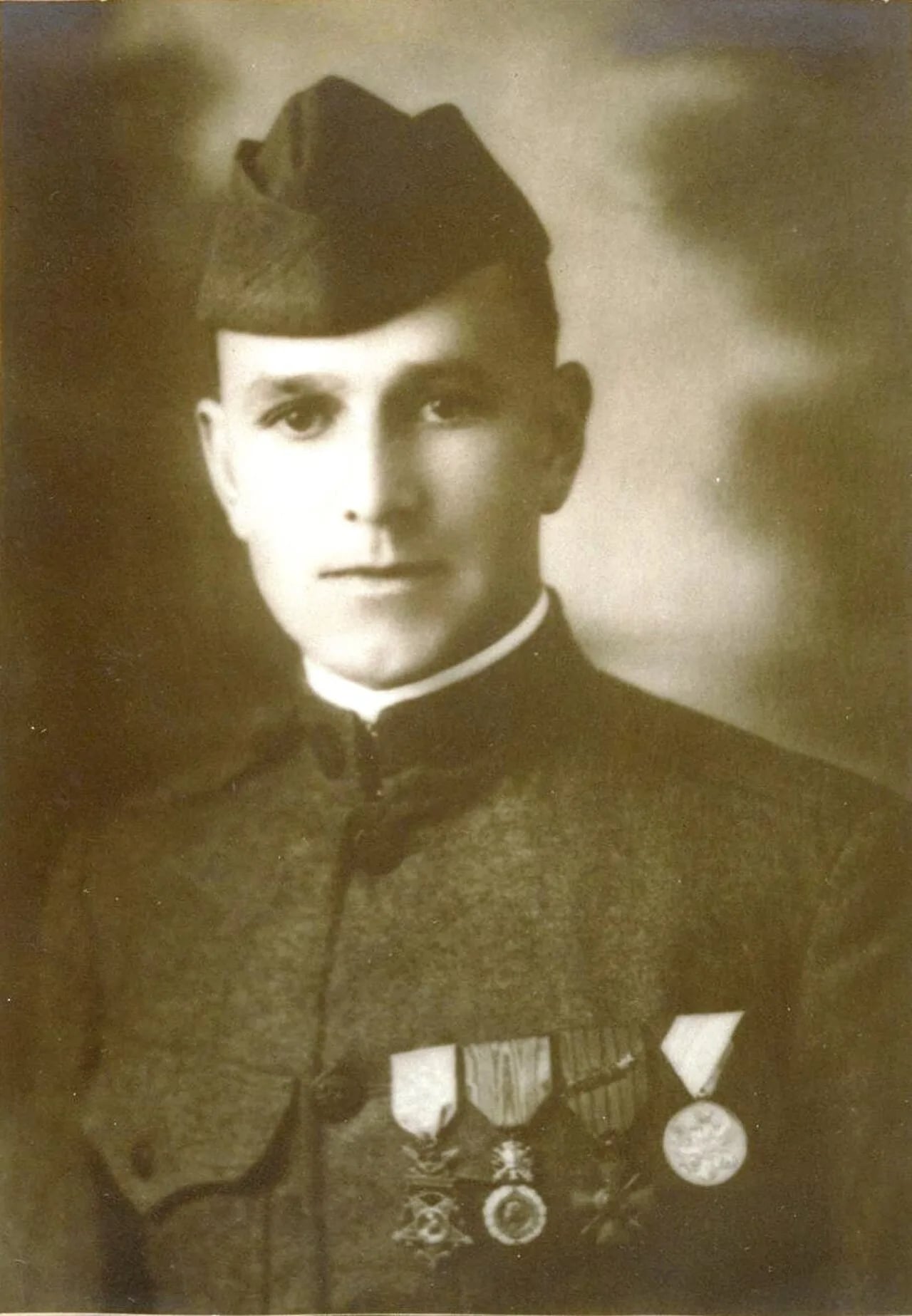 Portrait of Phillip C. Katz (1889–1987) – memorial page
