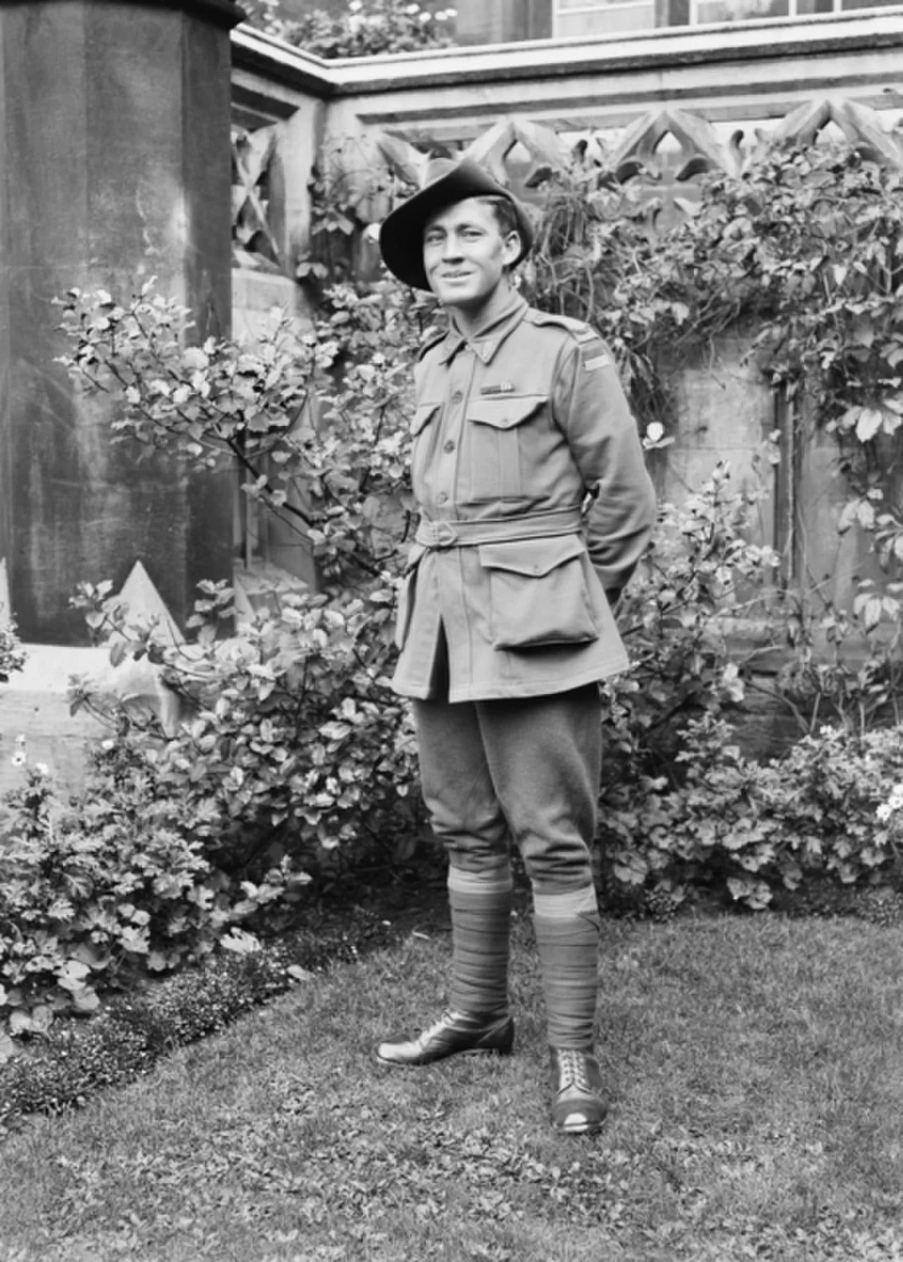 Portrait of Phillip Davey (1896–1953) – memorial page