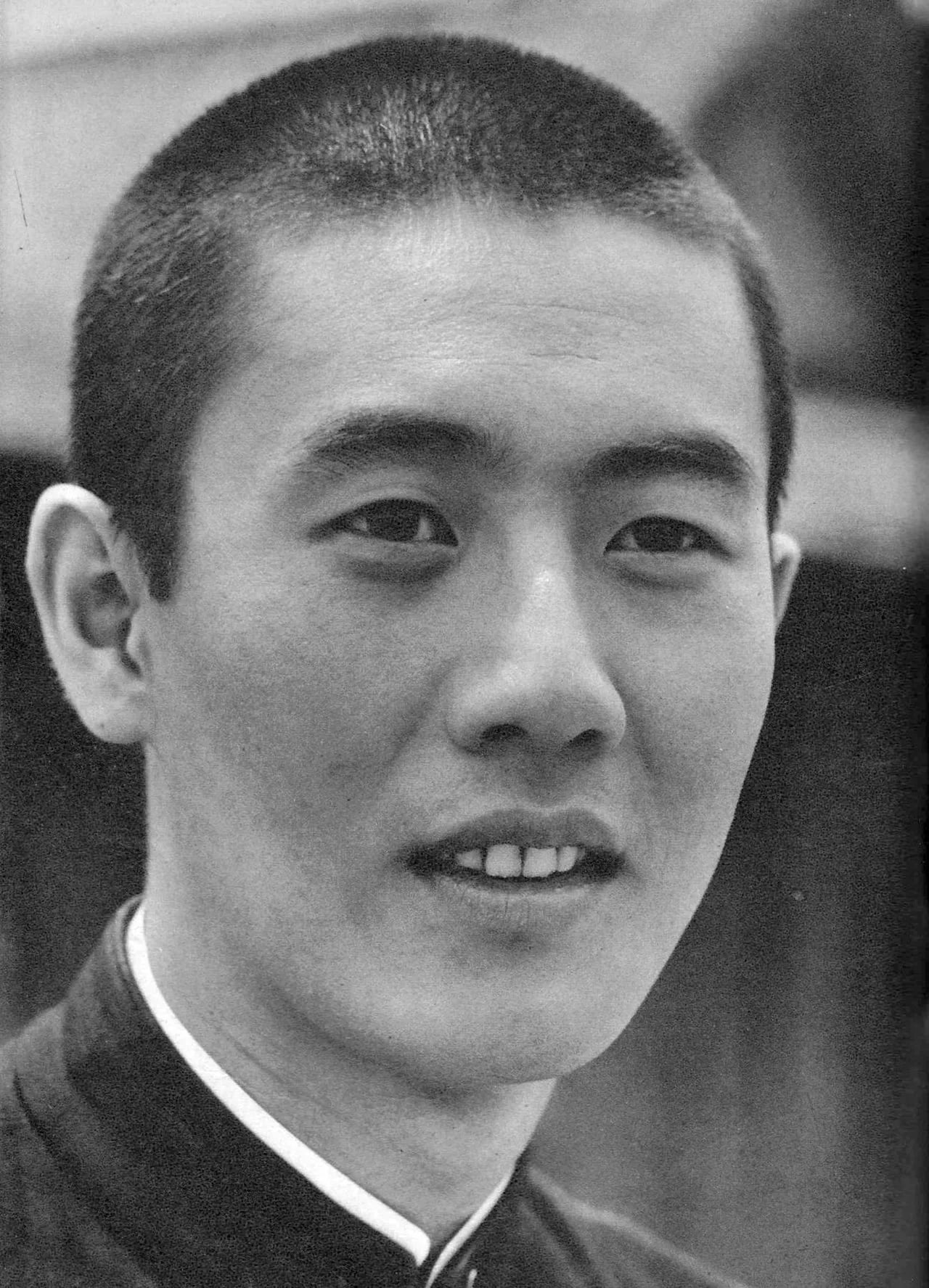 Portrait of Raizō Ichikawa VIII. (1931–1969) – memorial page