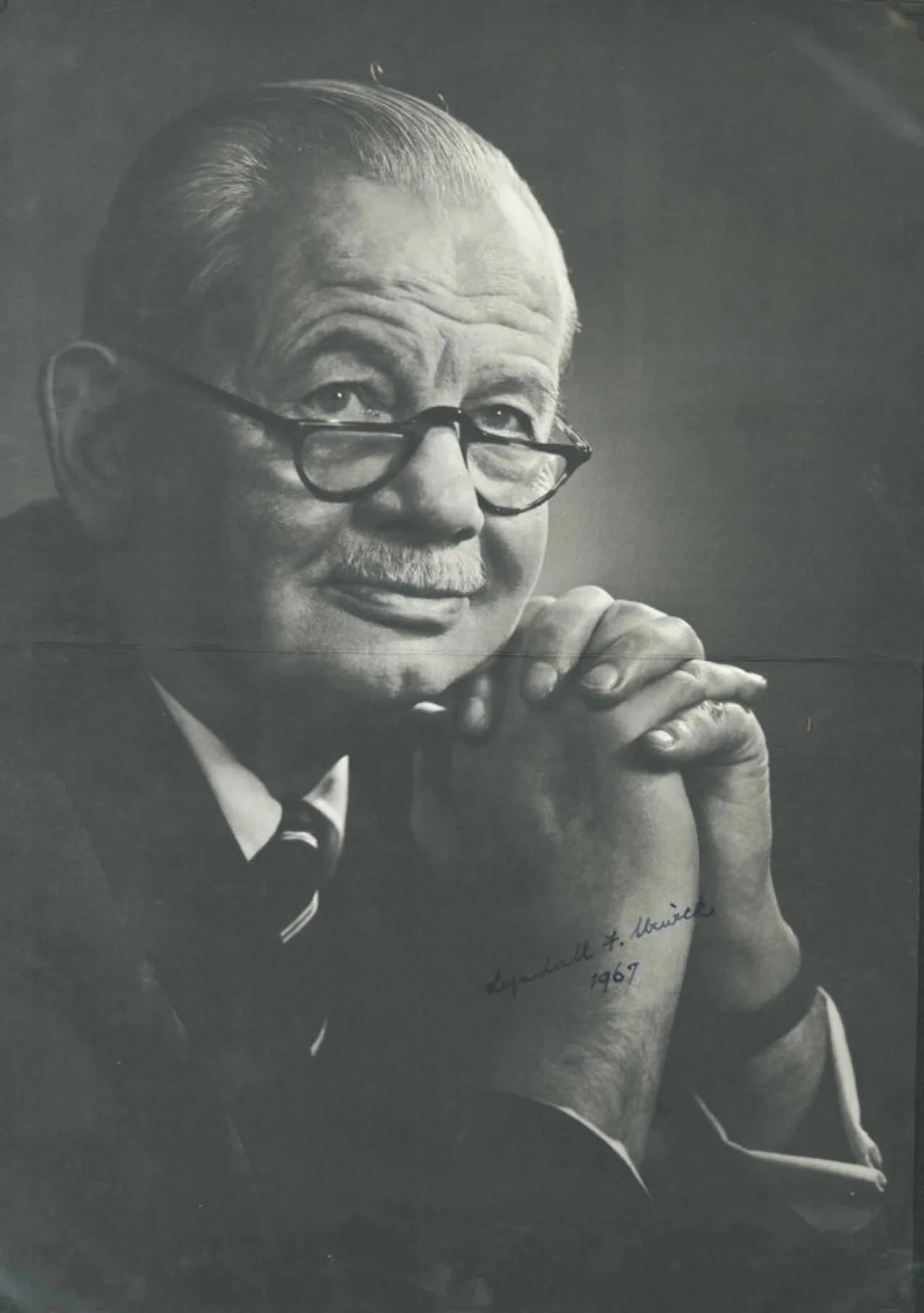 Portrait of Lyndall Urwick (1891–1983) – memorial page