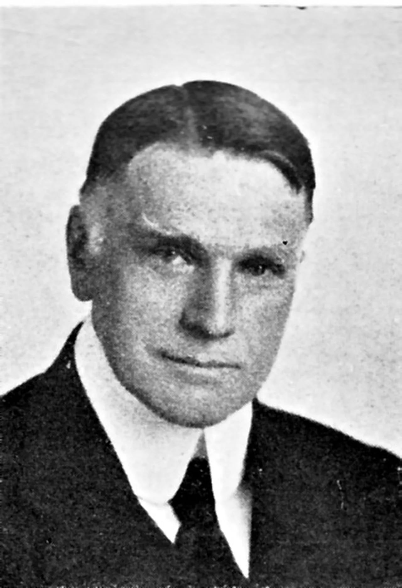 Portrait of Henrik Bull (1864–1953) – memorial page
