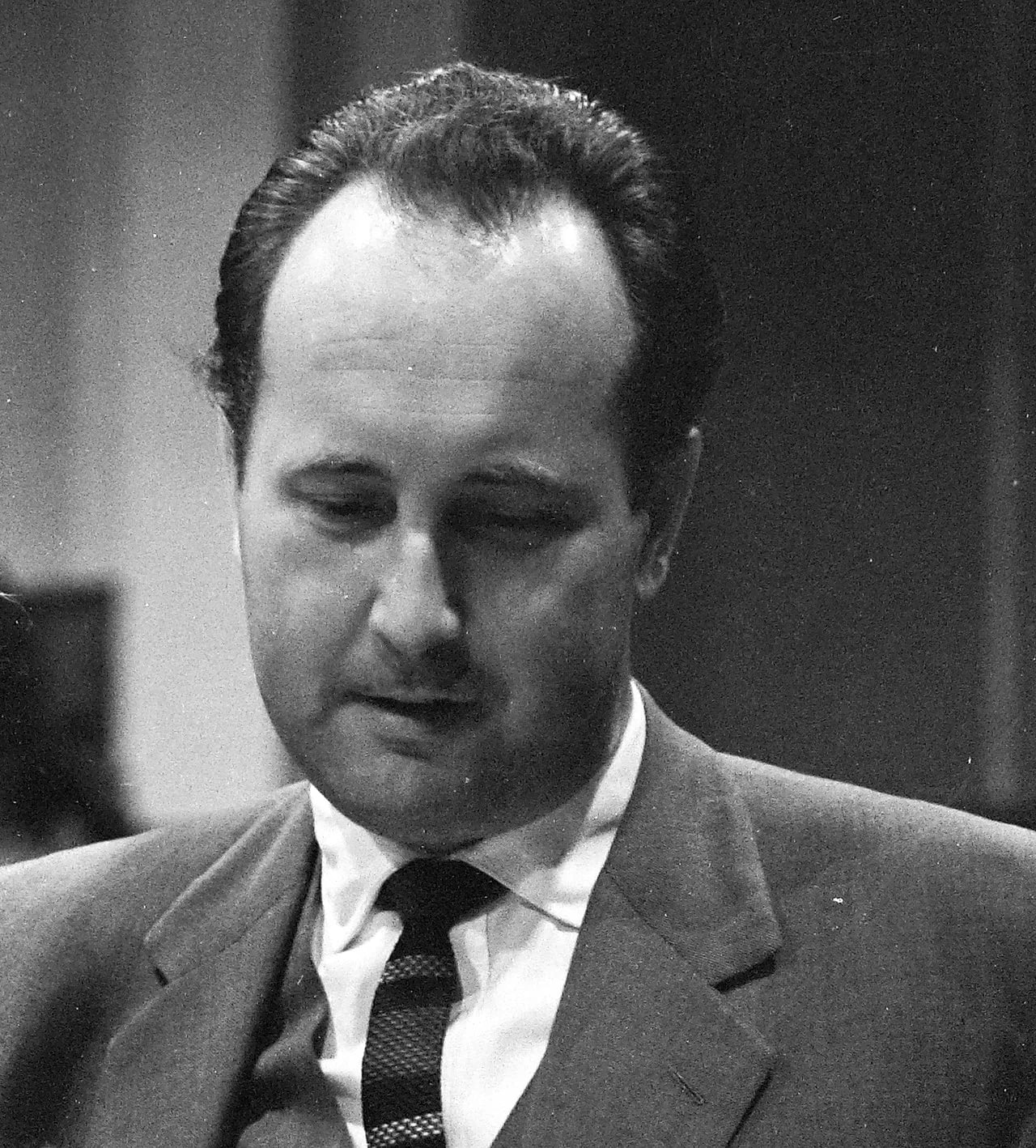 Porträt von Róbert Ilosfalvy (1927–2009) – Gedenkseite