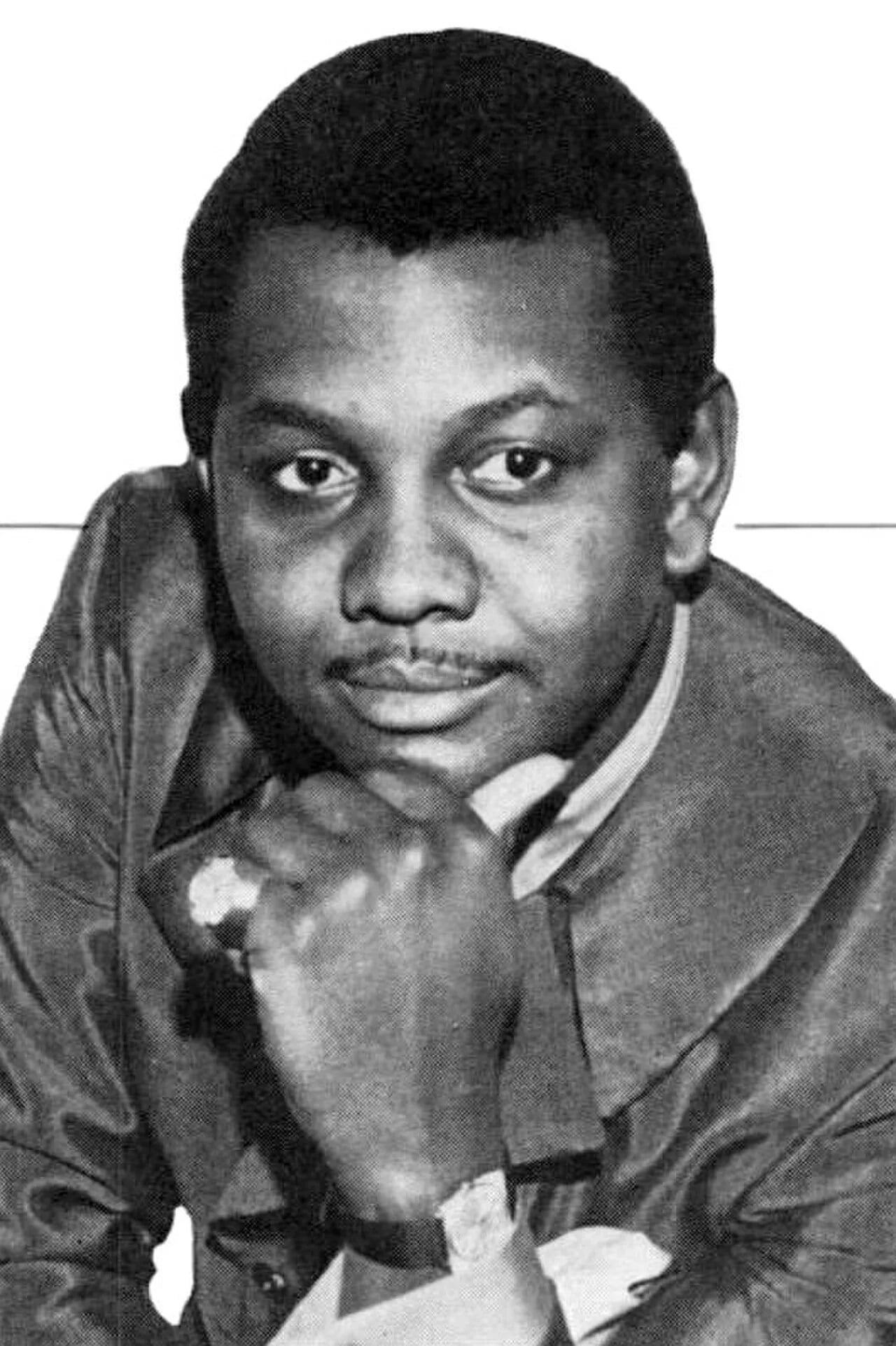 Portrait of Tyrone Davis (1938–2005) – memorial page