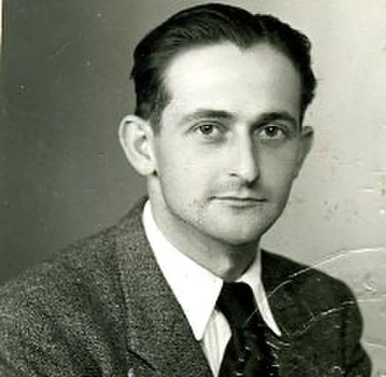 Portrait of Charles Pellat (1914–1992) – memorial page