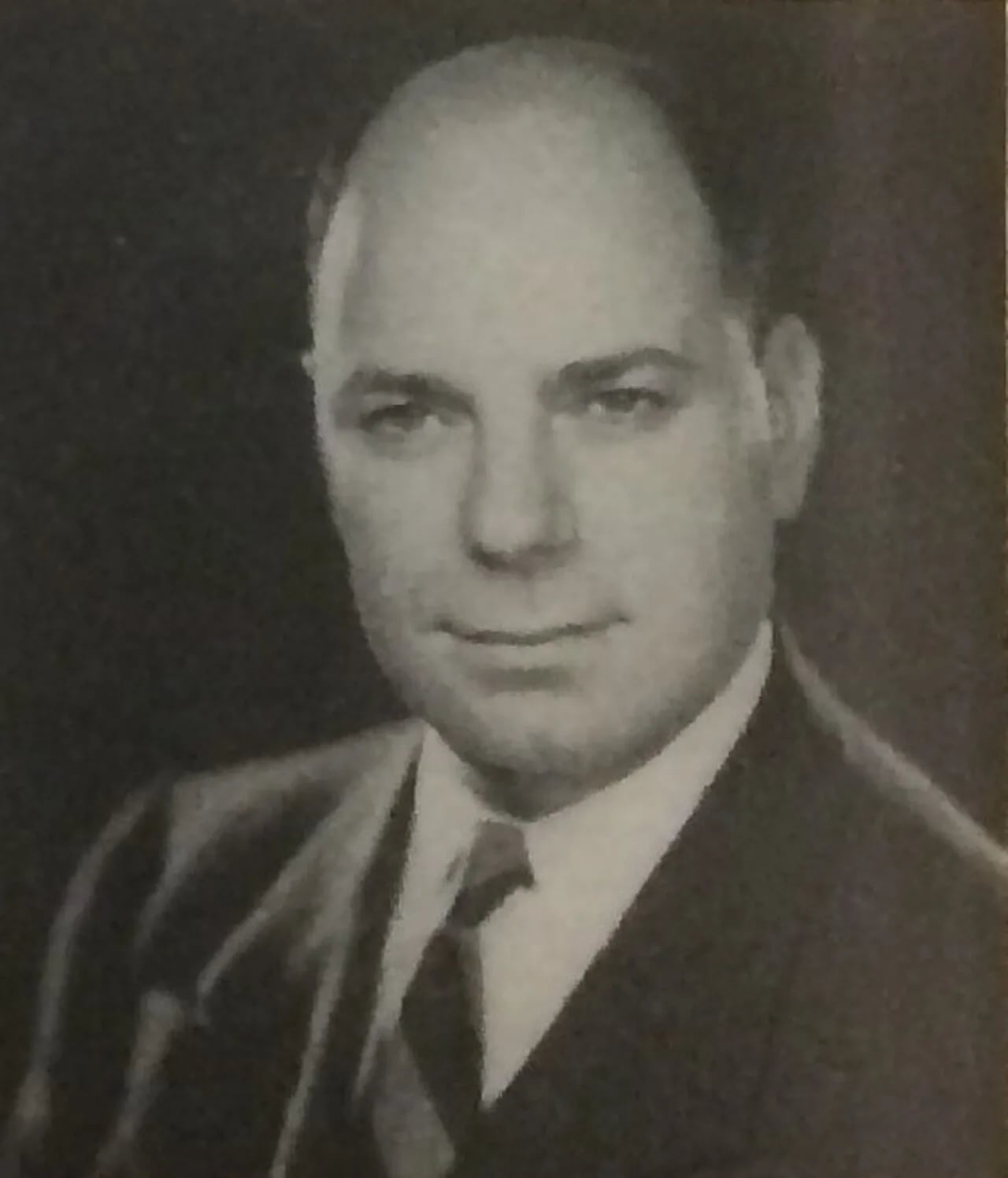 Portrait of L. Gary Clemente (1908–1968) – memorial page