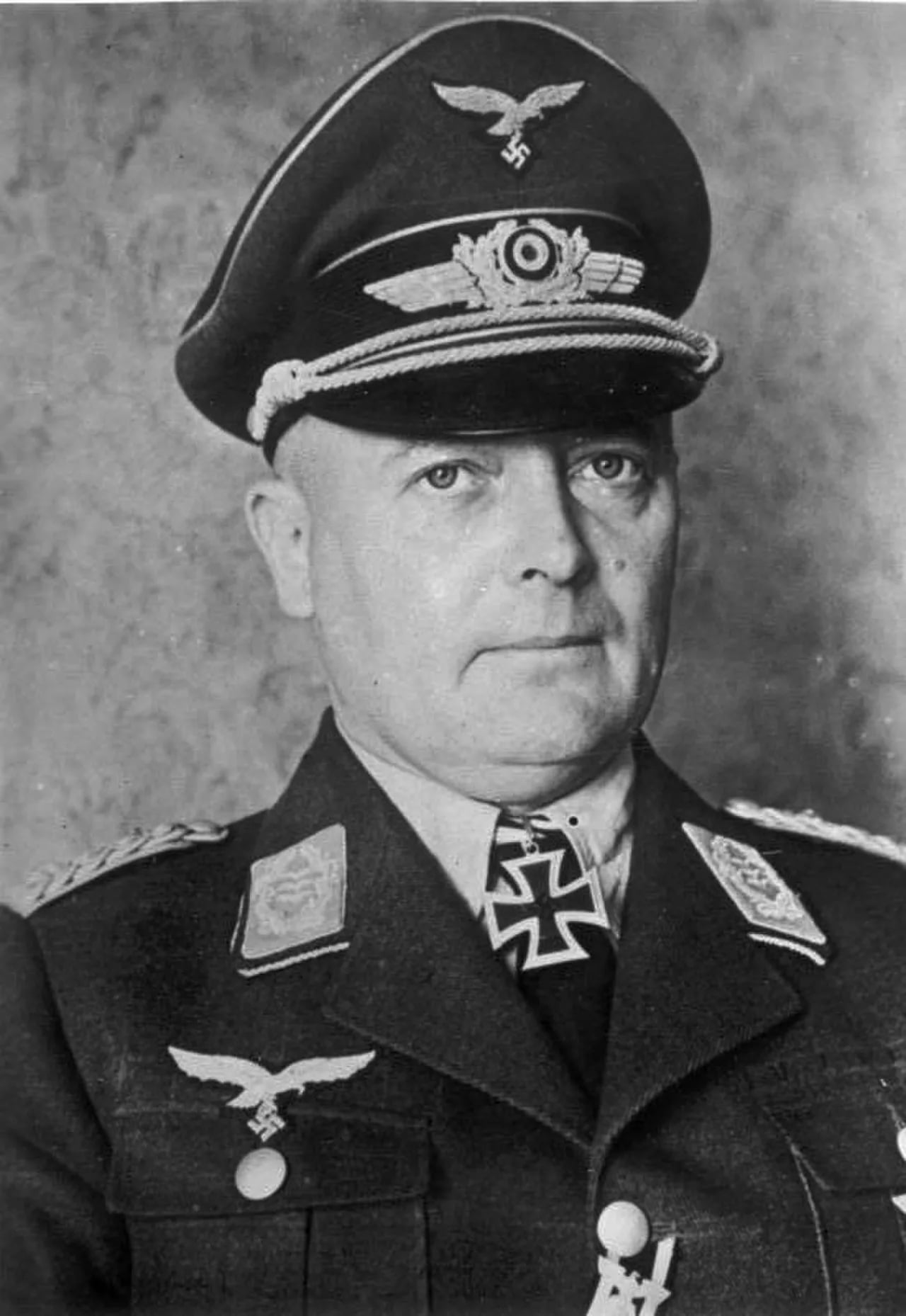 Portrait of Richard Heidrich (1896–1947) – memorial page