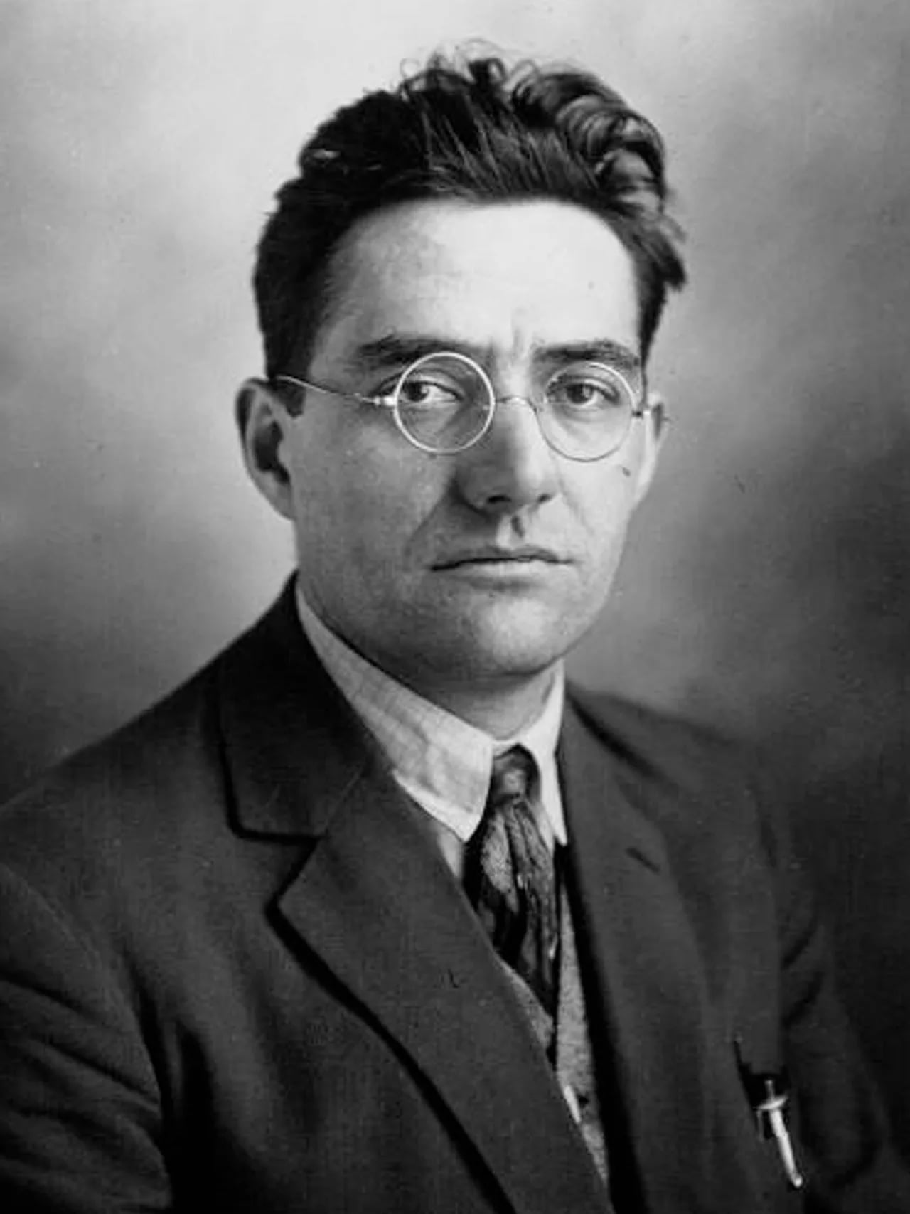 Porträt von Jacques Doriot (1898–1945) – Gedenkseite