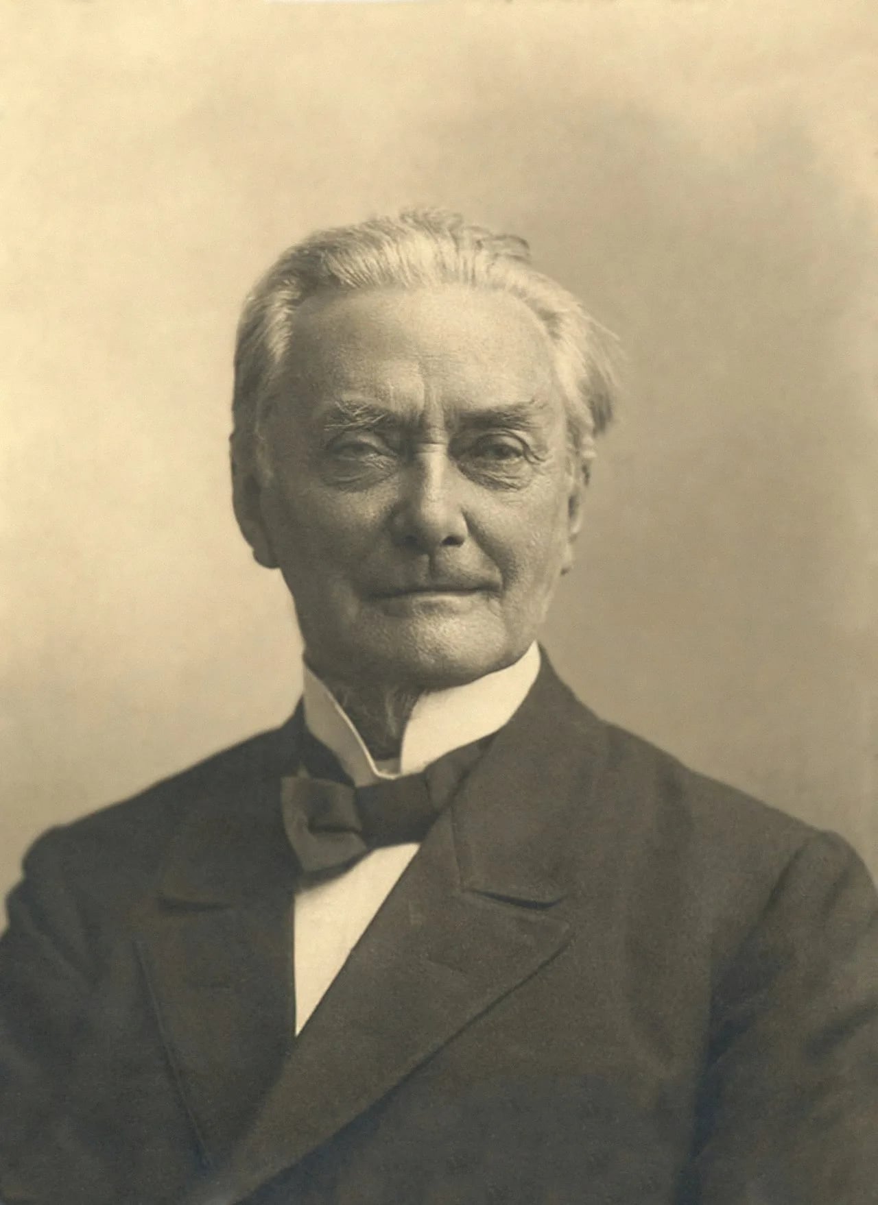 Portrait of August Johann Gottfried Bielenstein (1826–1907) – memorial page
