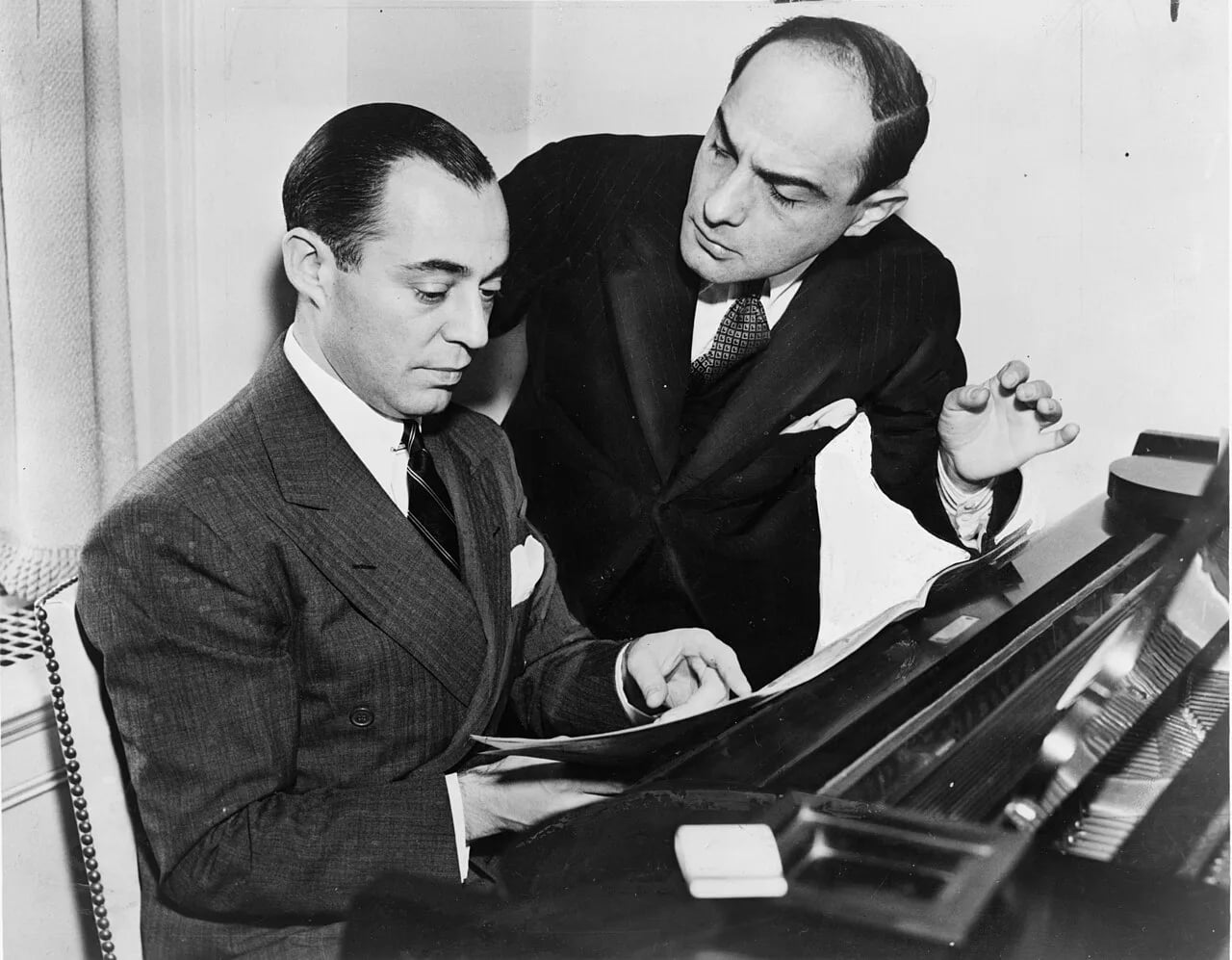 Portrait of Lorenz Hart (1895–1943) – memorial page