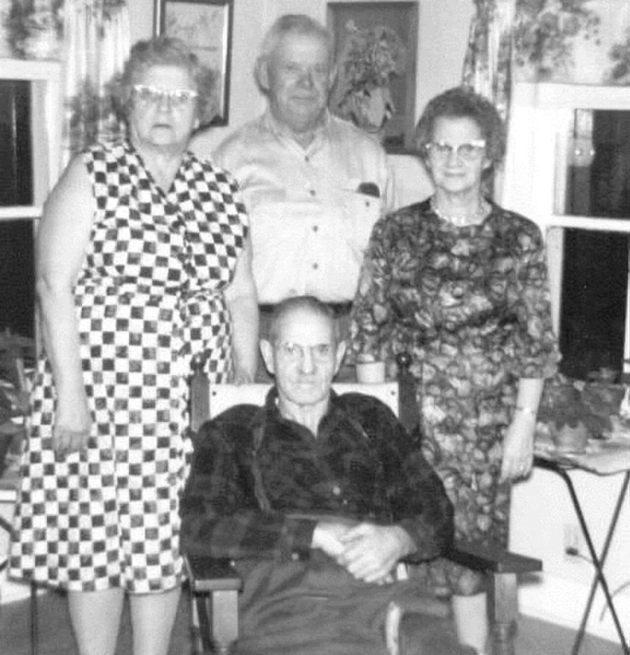 Portrait of Gladys Irene Piatt (1899–2009) – memorial page