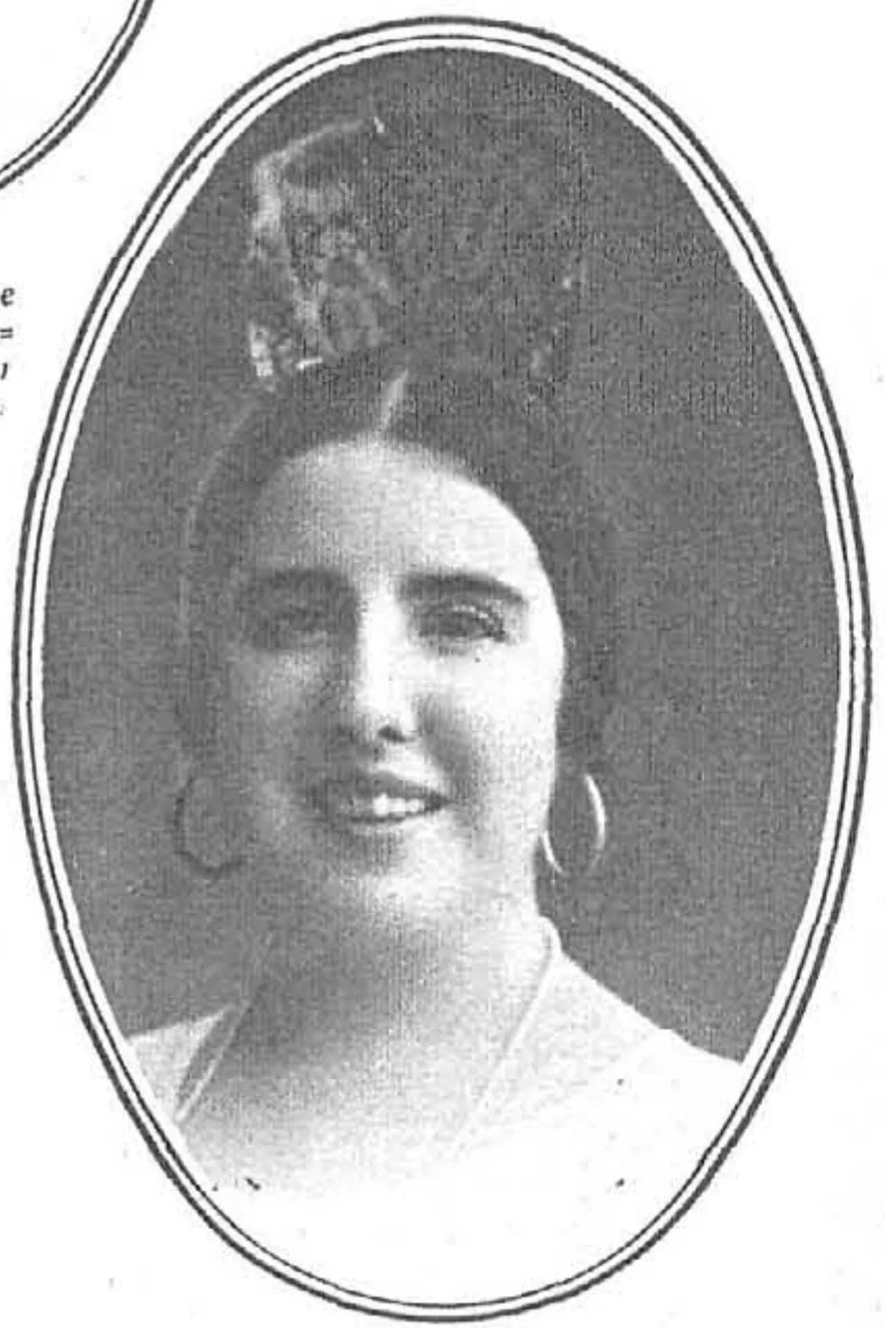 Portrait of Gloria Zamacois (1897–1946) – memorial page