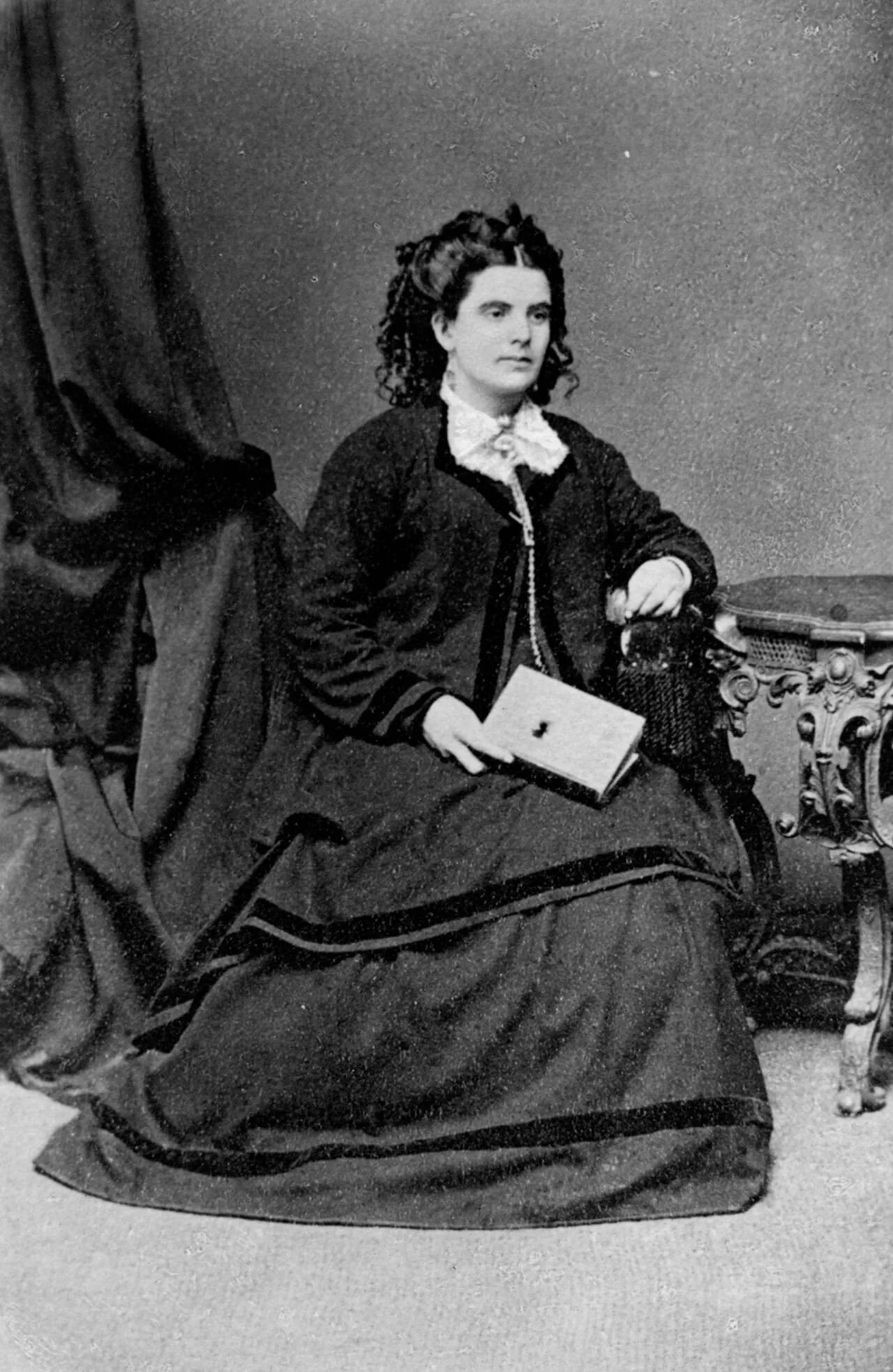 Porträt von Rachel Davies (1846–1915) – Gedenkseite