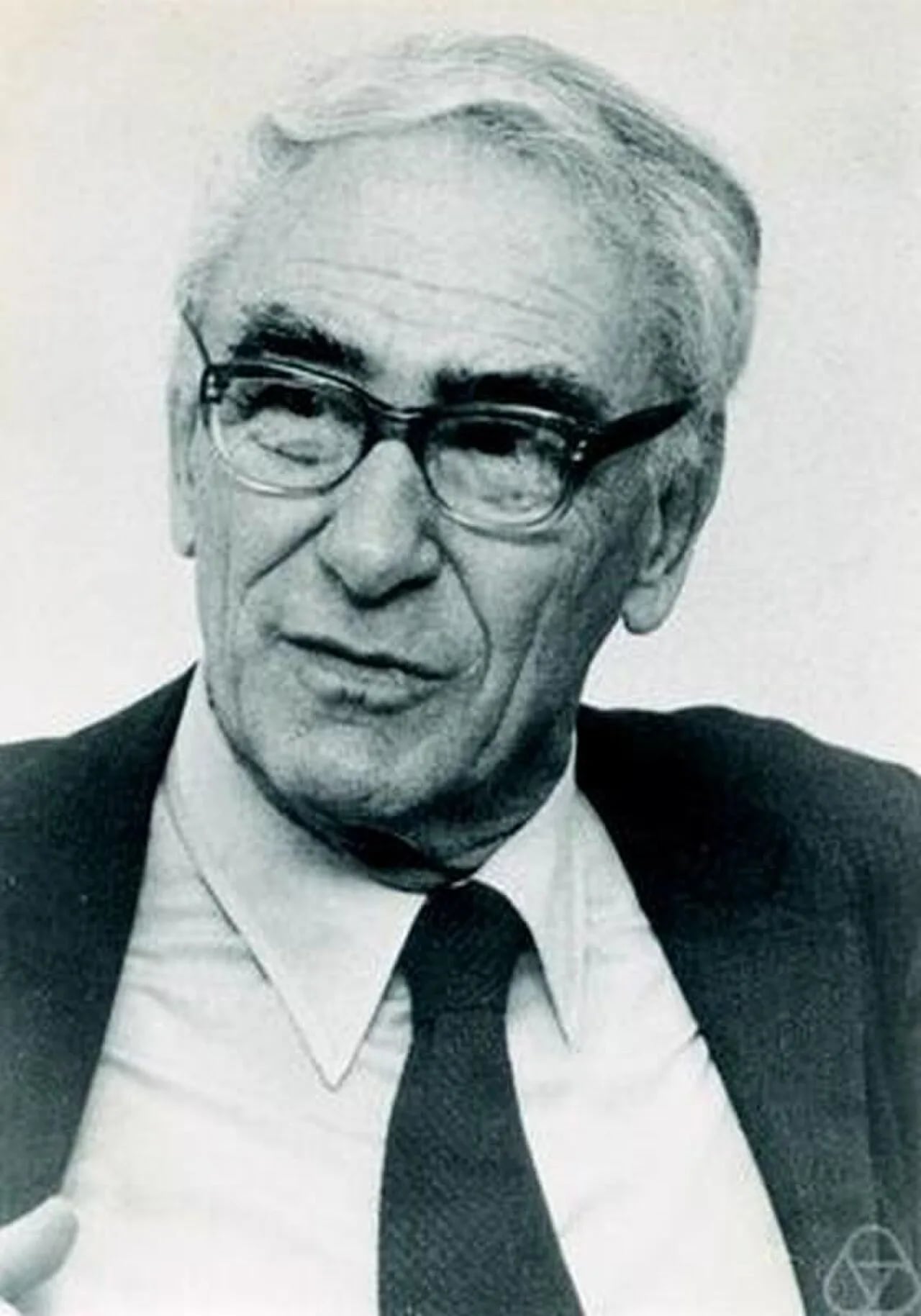 Portrait of Rafael Artzy (1912–2006) – memorial page