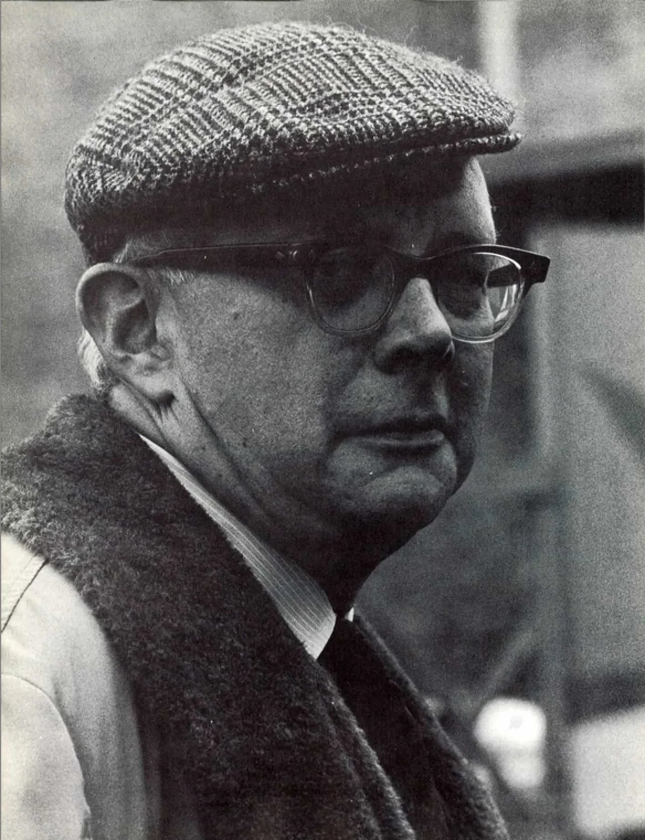 Portrait of Irving Howe (1920–1993) – memorial page
