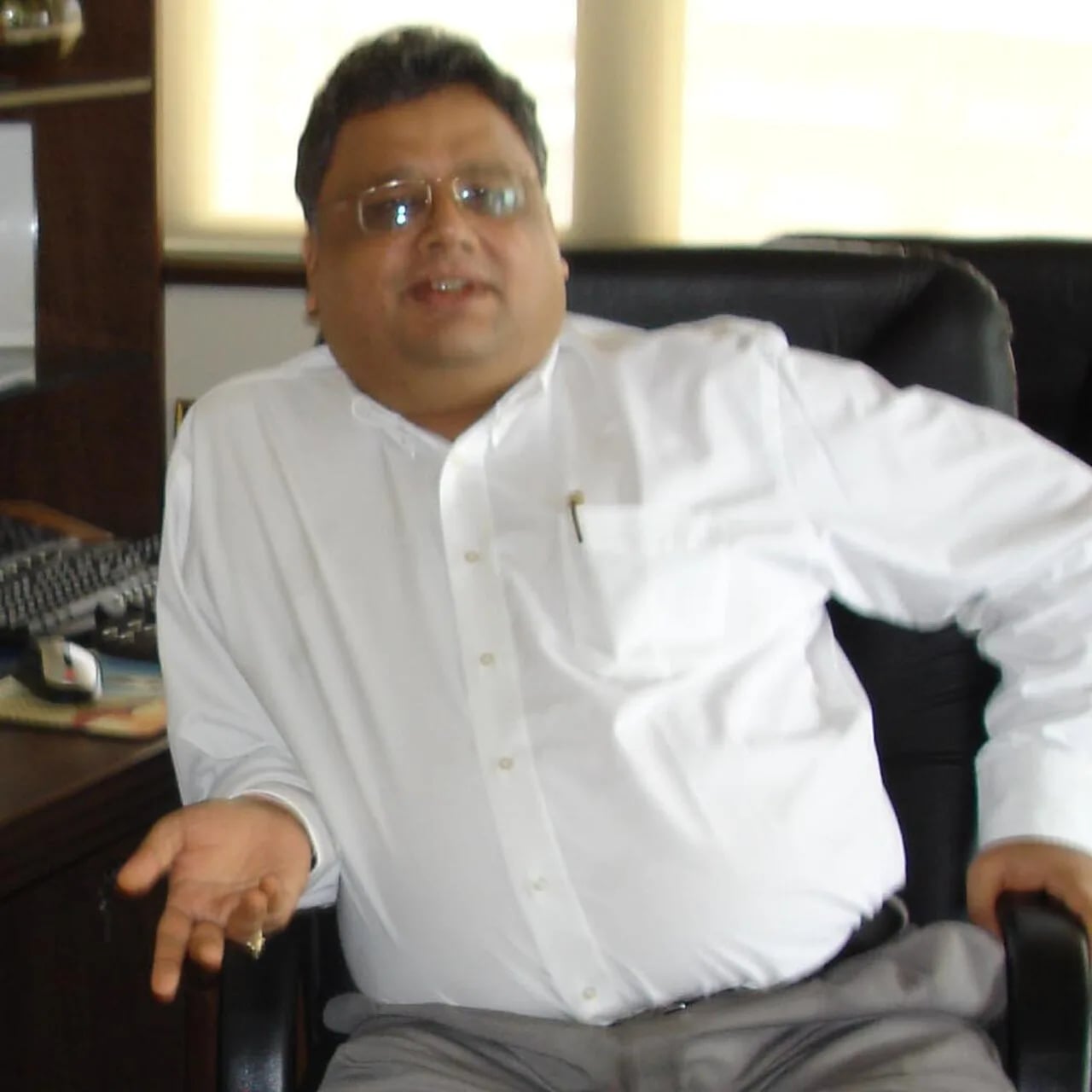 Porträt von Rakesh Jhunjhunwala (1960–2022) – Gedenkseite