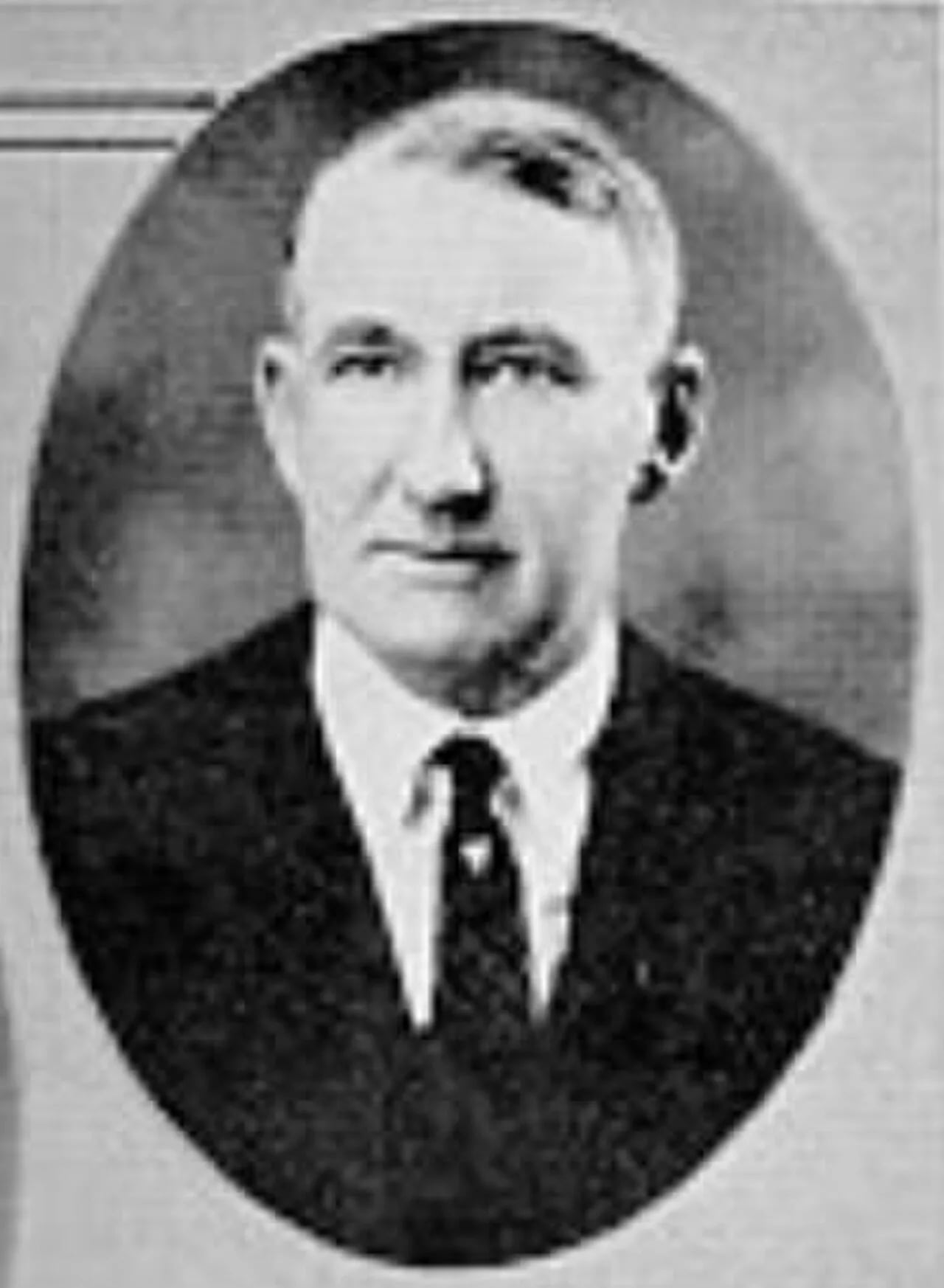 Portrait of Ralph Hutchinson (1878–1935) – memorial page
