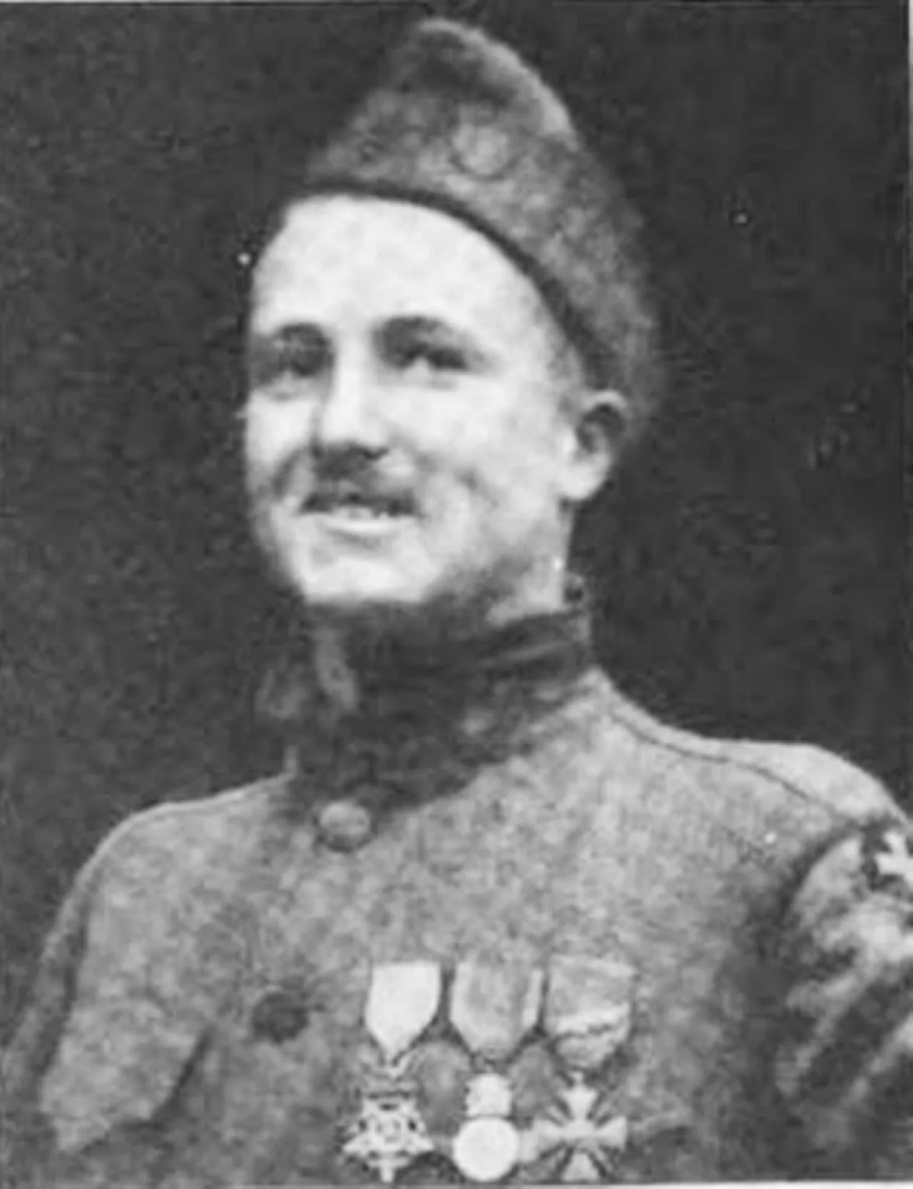Porträt von Ralyn M. Hill (1899–1977) – Gedenkseite