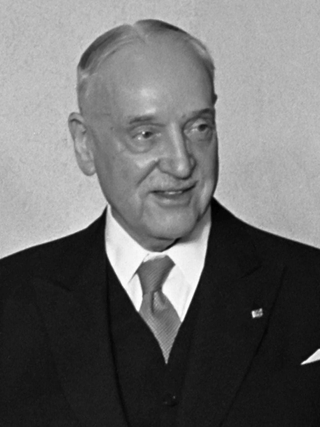 Porträt von Adolf Schärf (1890–1965) – Gedenkseite