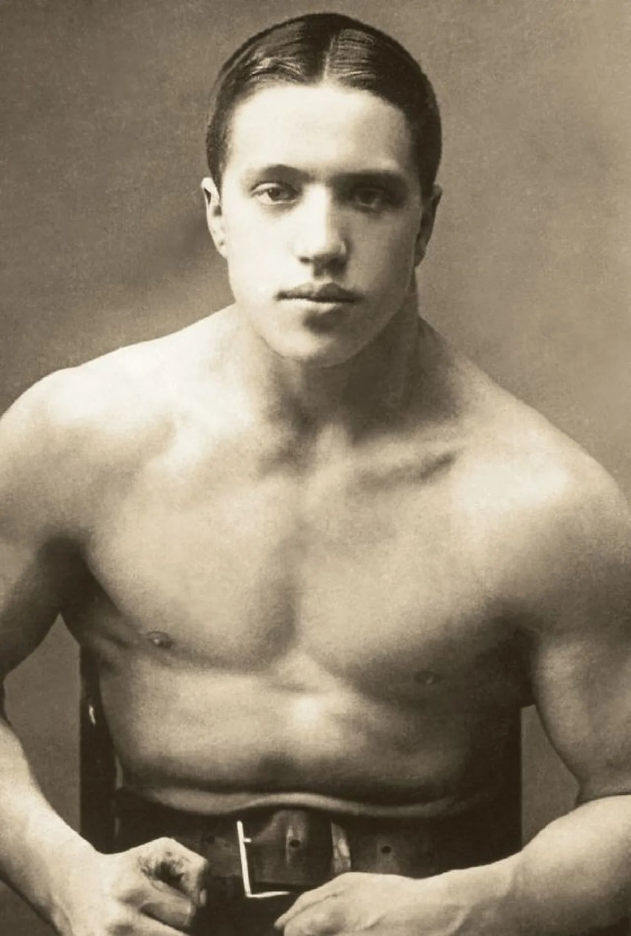 Portrait of Alfred Neuland (1895–1966) – memorial page