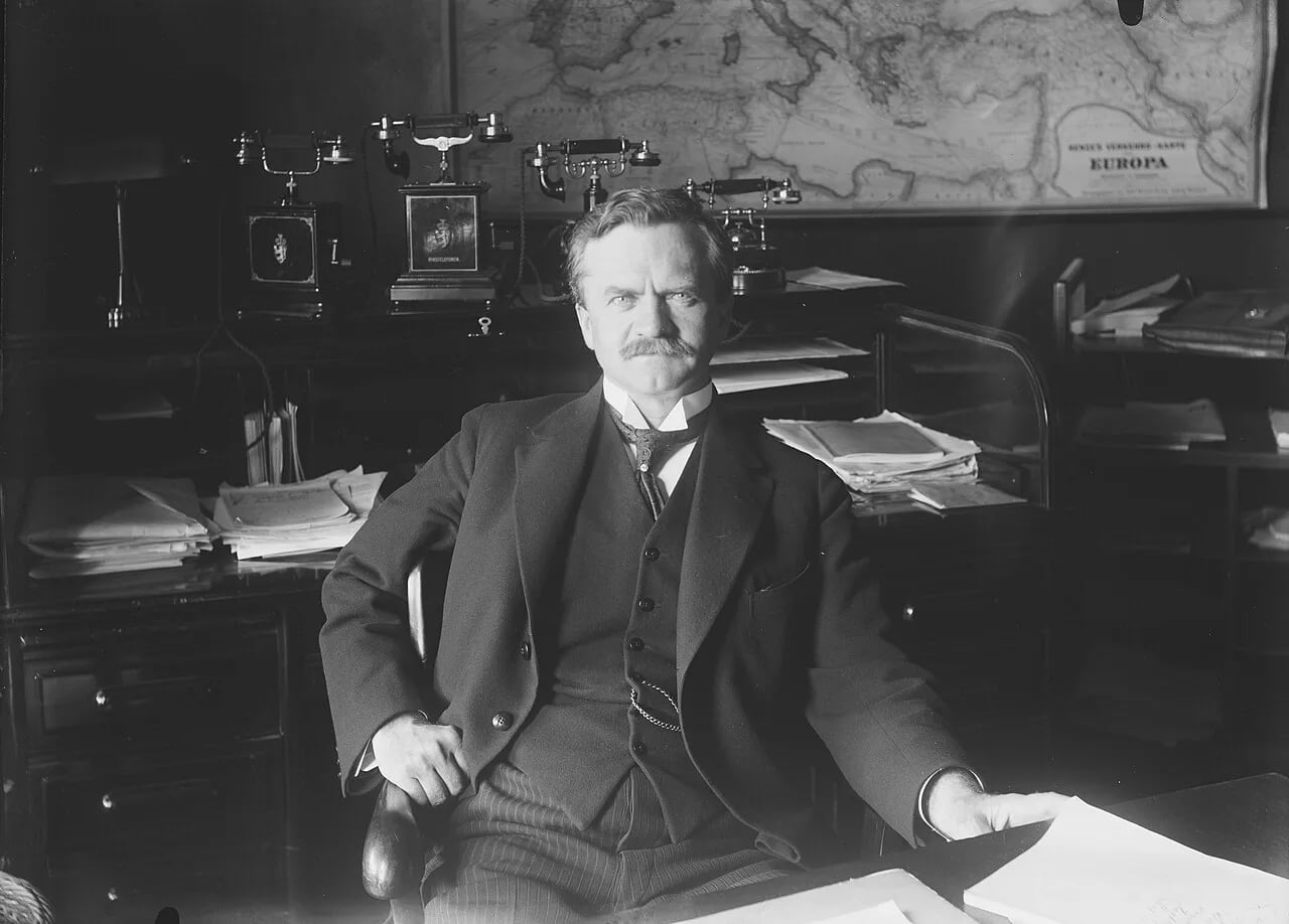 Portrait of Rasmus Olai Mortensen (1869–1934) – memorial page