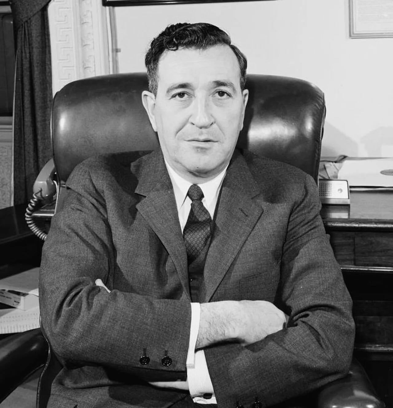 Portrait of Jerome Wiesner (1915–1994) – memorial page