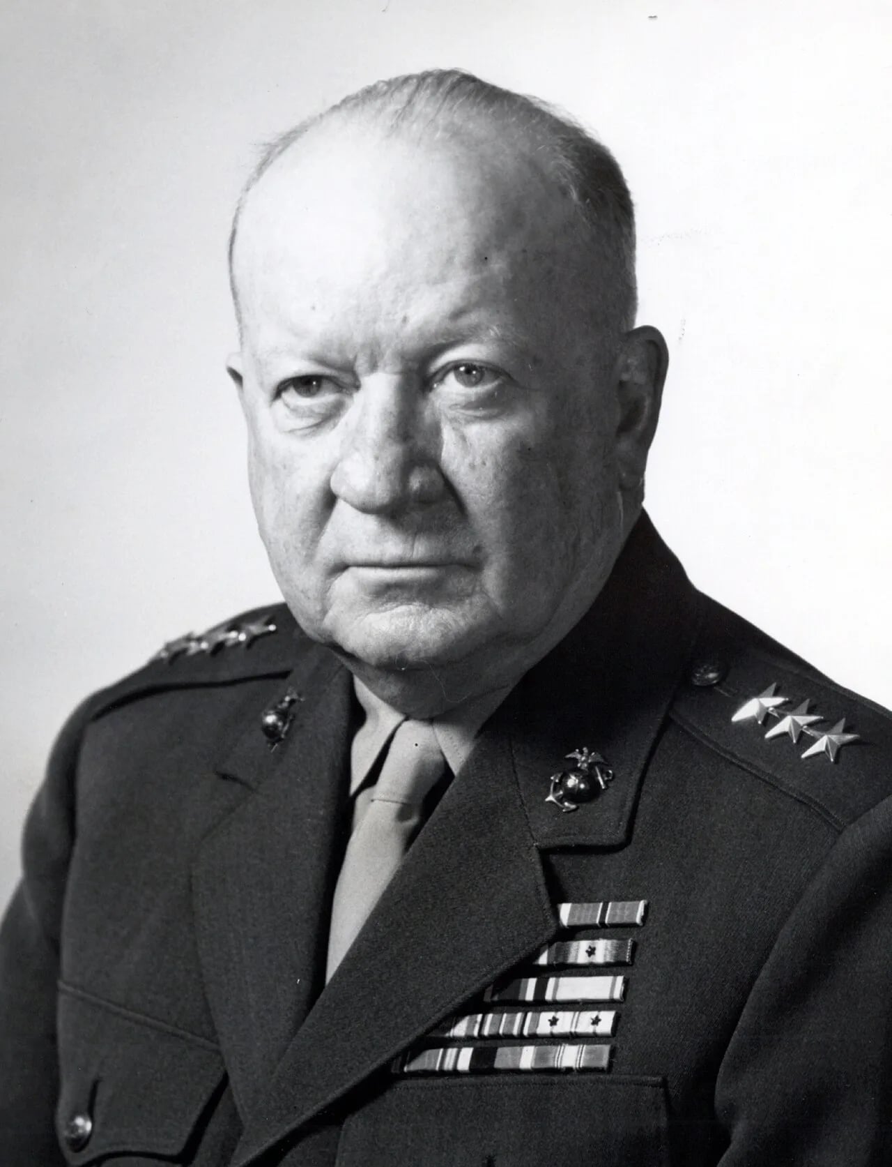 Portrait of Ray A. Robinson (1896–1976) – memorial page