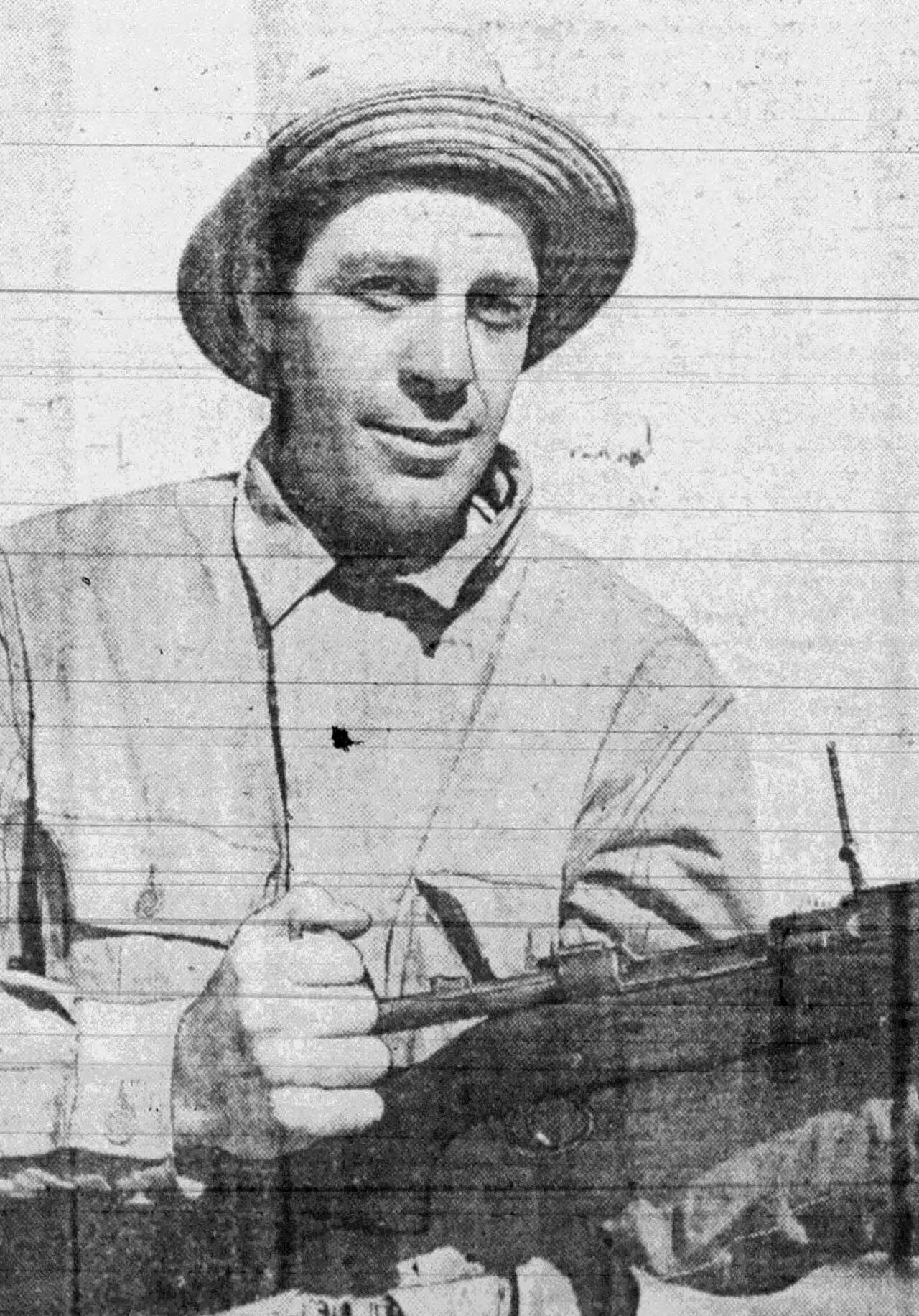 Portrait of Ray Peterson (1913–1999) – memorial page