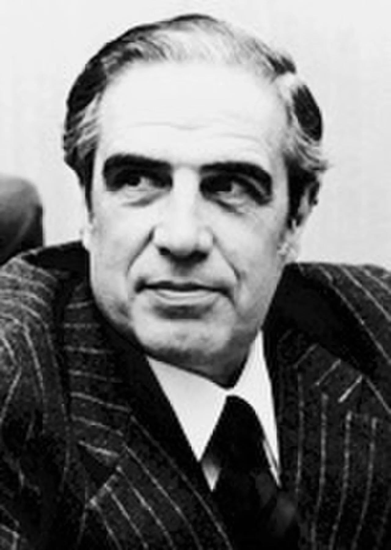 Porträt von Giovanni Rinaldo Coronas (1919–2008) – Gedenkseite