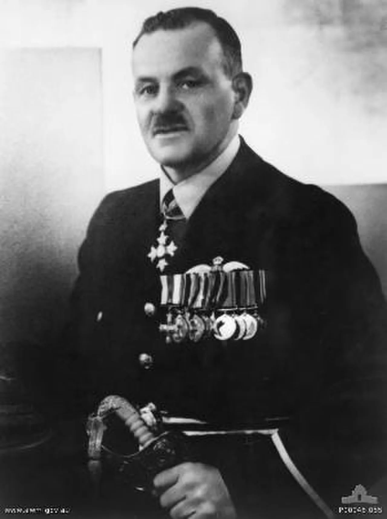 Portrait of Raymond Brownell (1894–1974) – memorial page