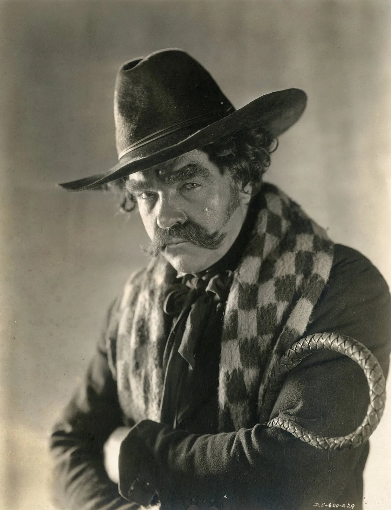 Portrait of Gibson Gowland (1877–1951) – memorial page