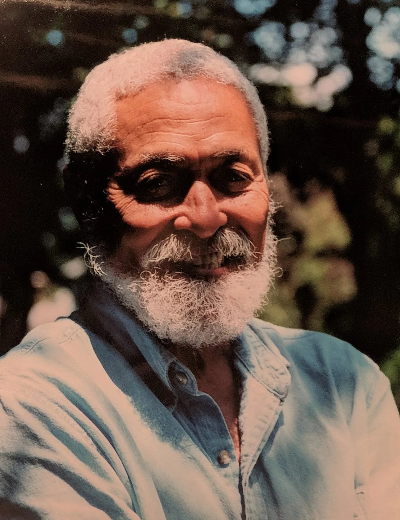 Portrait of Reynold Ruffins (1930–2021) – memorial page