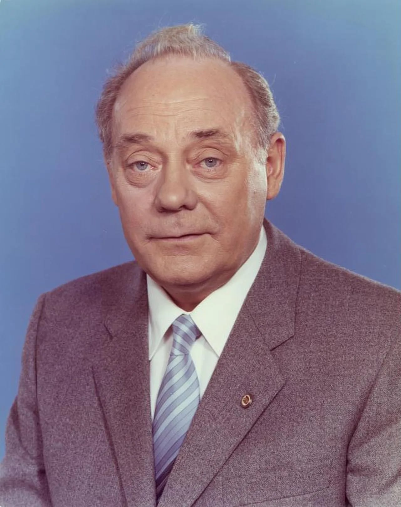 Portrait of Harry Tisch (1927–1995) – memorial page