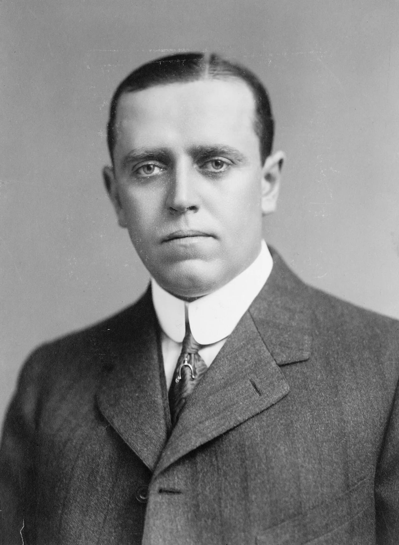 Portrait of Rhinelander Waldo (1877–1927) – memorial page