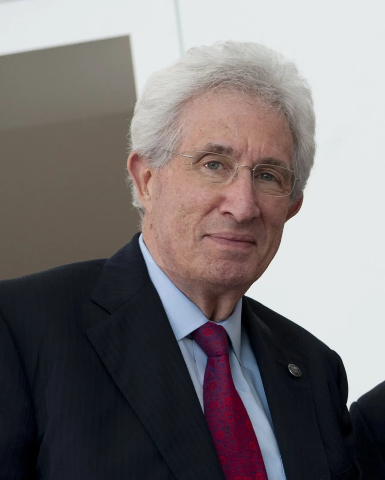 Porträt von Richard H. Solomon (1937–2017) – Gedenkseite
