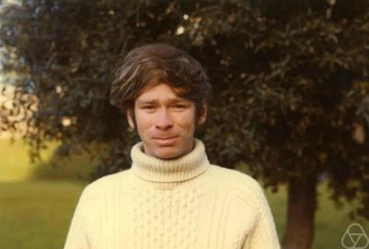 Portrait of Richard Laver (1942–2012) – memorial page